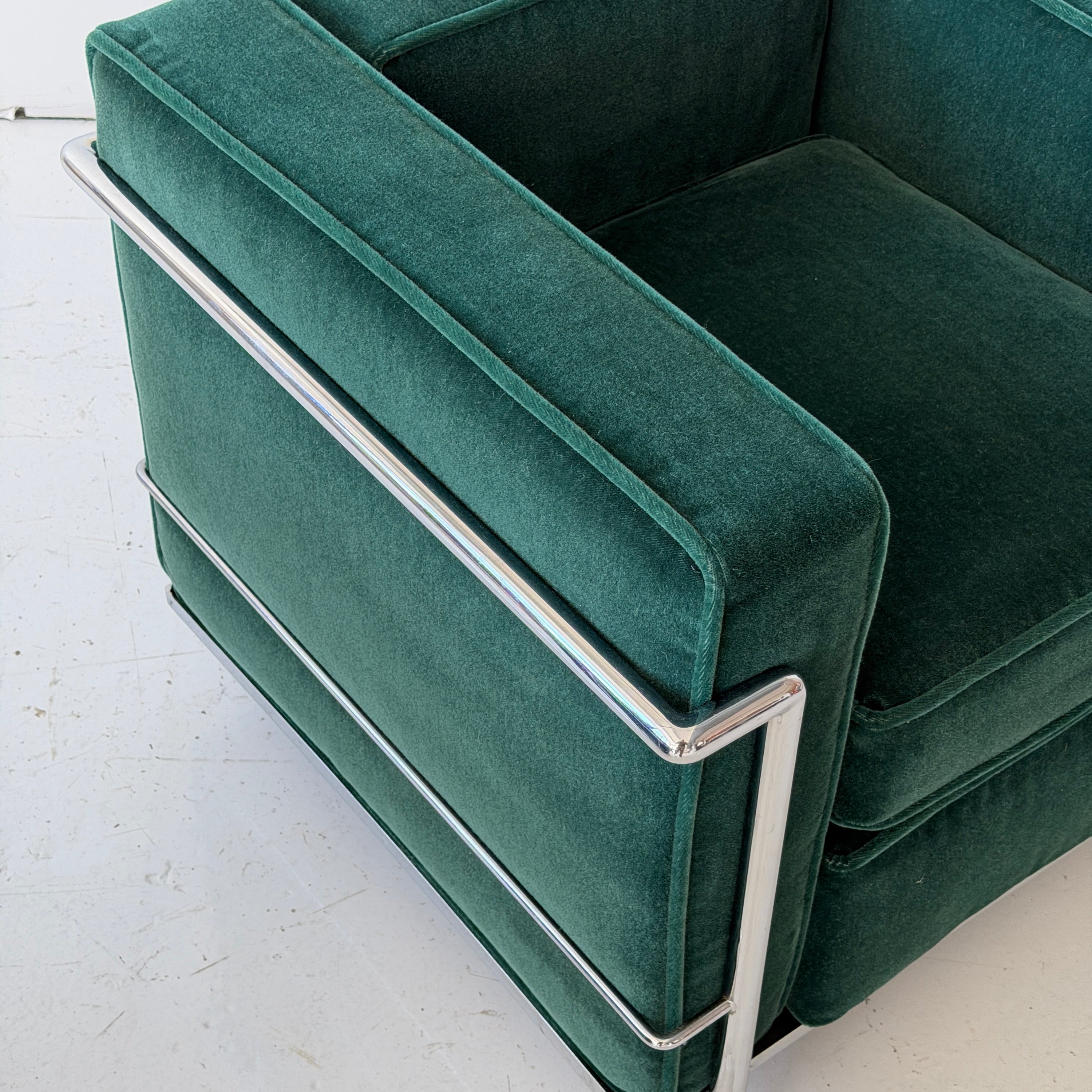LC2 Petite Chairs by Le Corbusier, Pierre Jeanneret, and Charlotte Perriand for Cassina