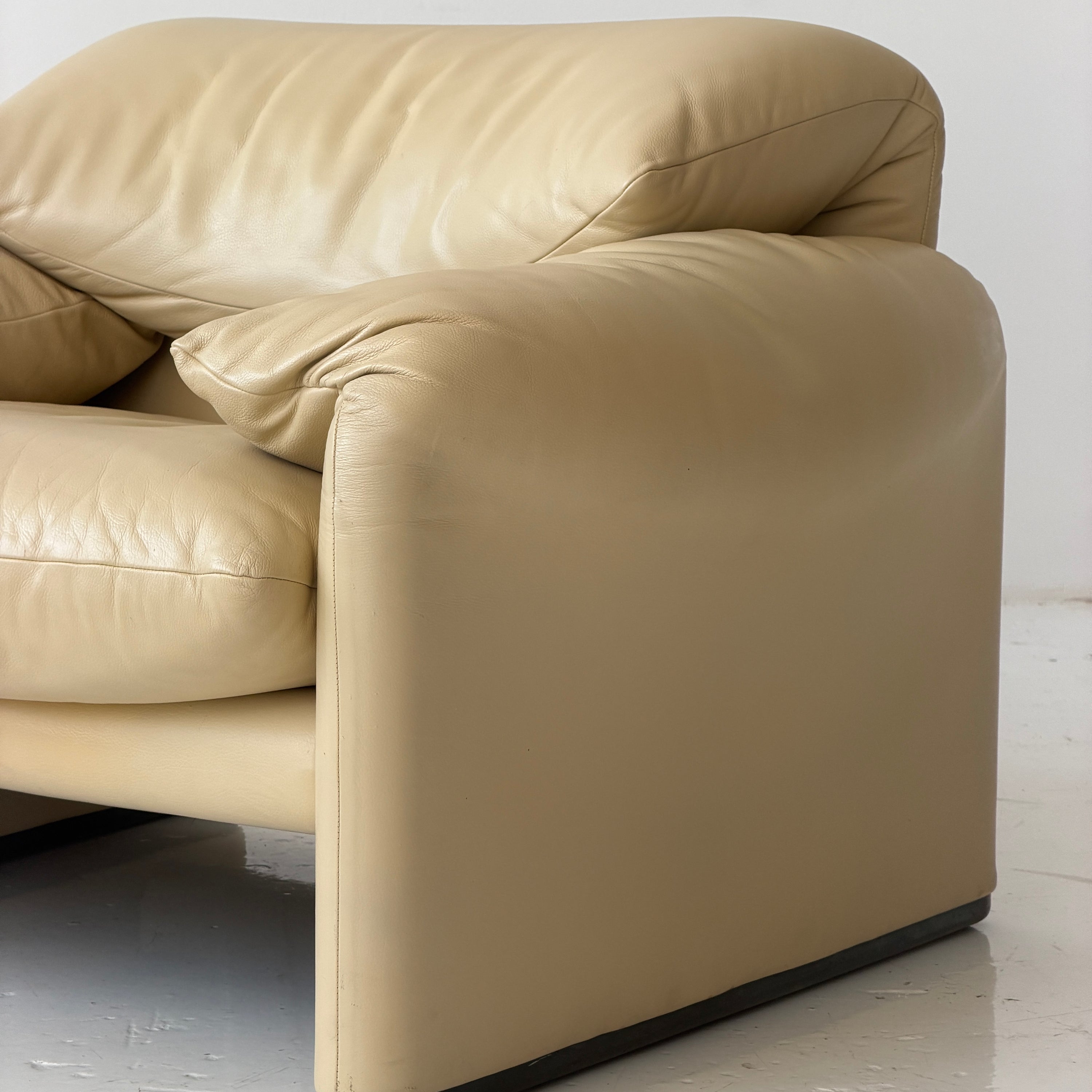 Leather Maralunga Chair by Vico Magistretti for Cassina