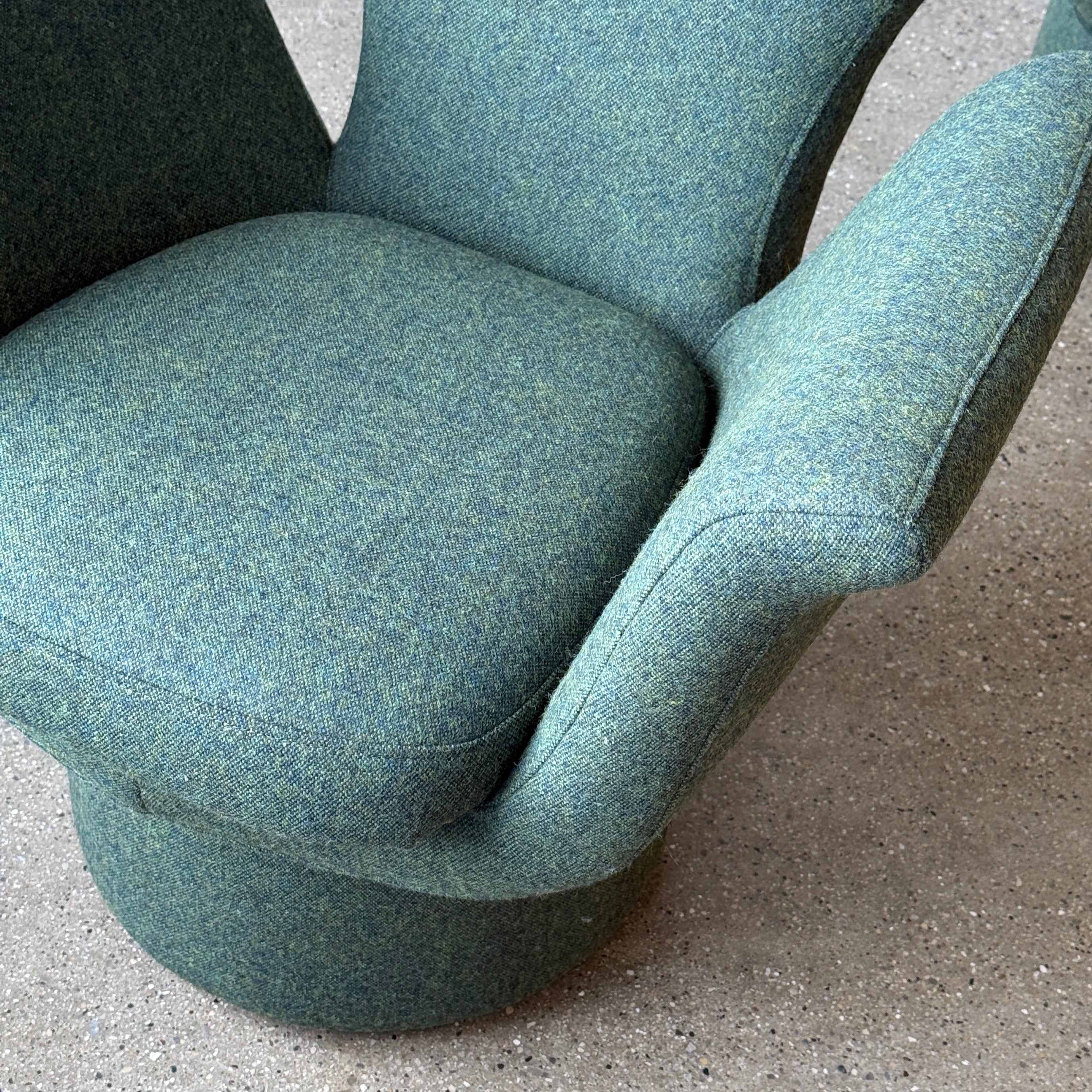 【L】postmodern chair Postmodern Flower Chairs in Green Wool – spotexclamationpoint