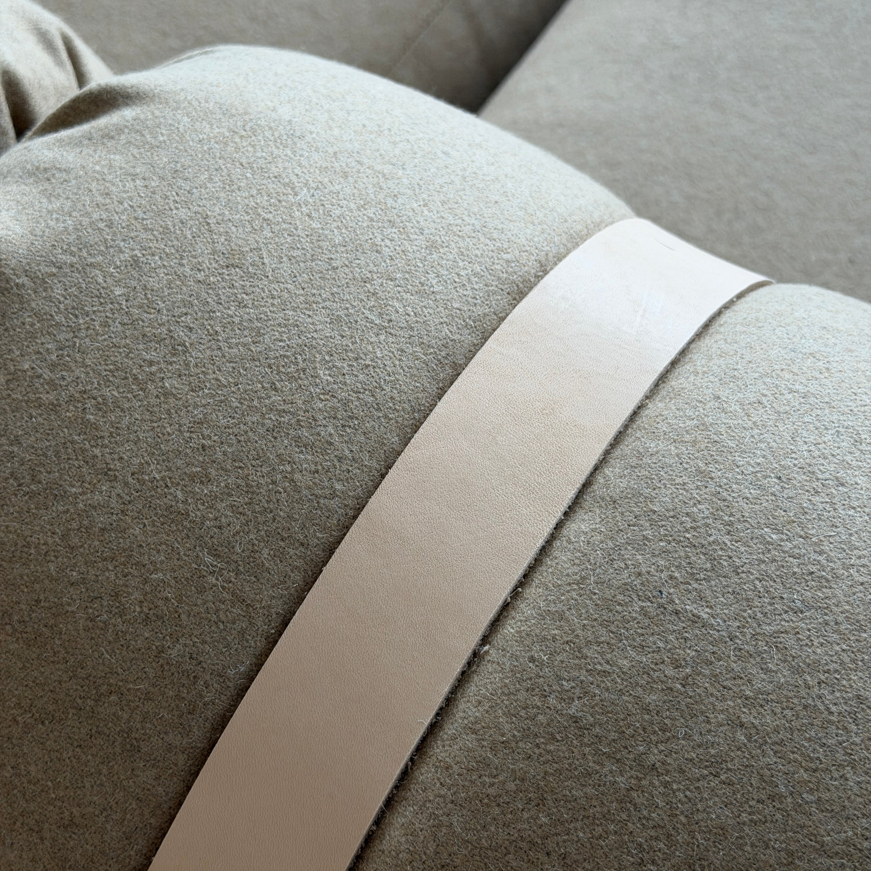 Swany Sofa by Hugues Steiner for Steiner