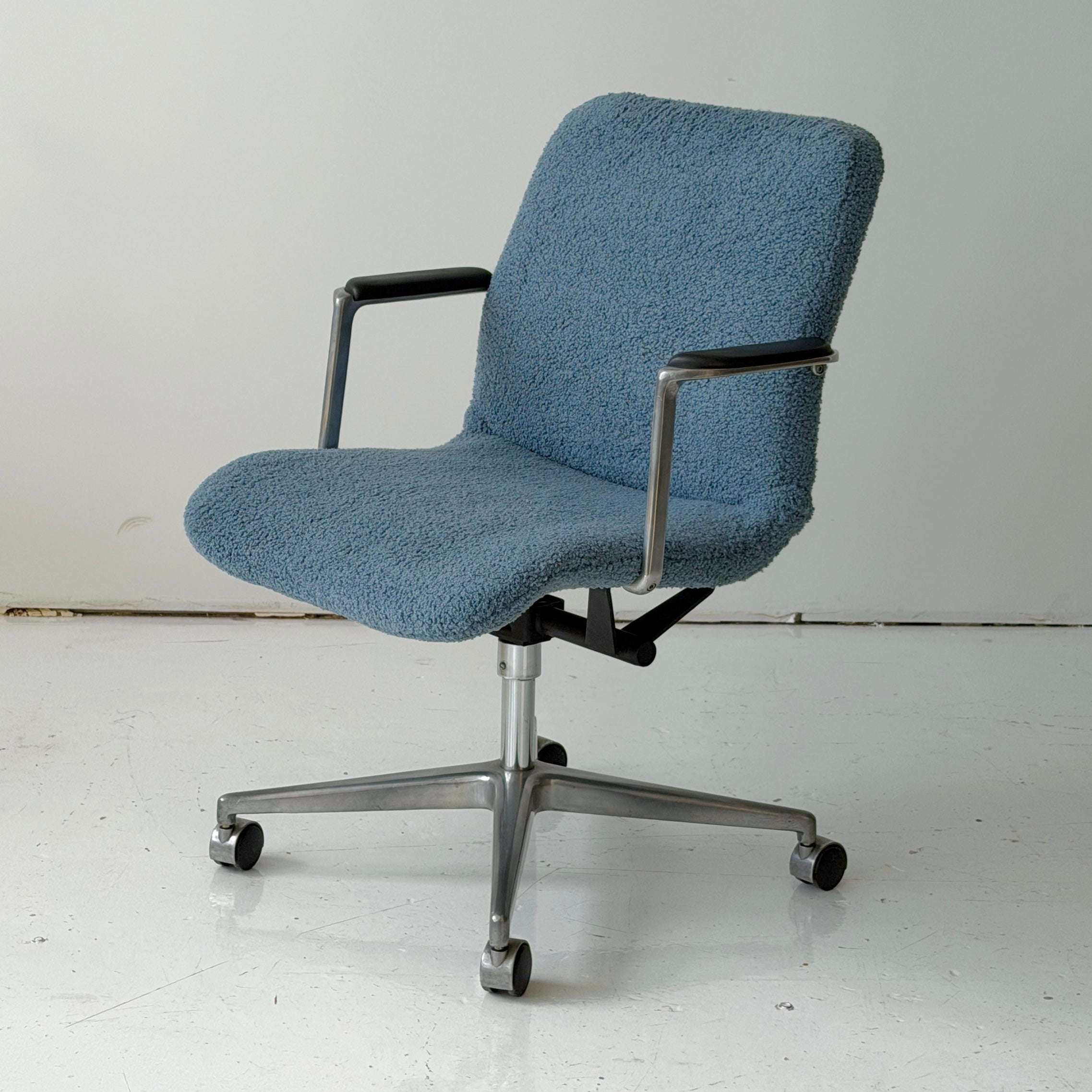 Uncommon Desk Chair by George Nelson for Herman Miller