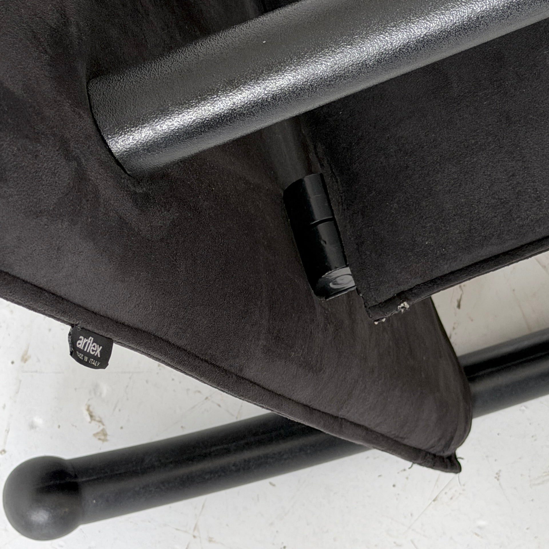 Mismatched T-Line Rocking Chairs by Burkhard Vogtherr for Arflex