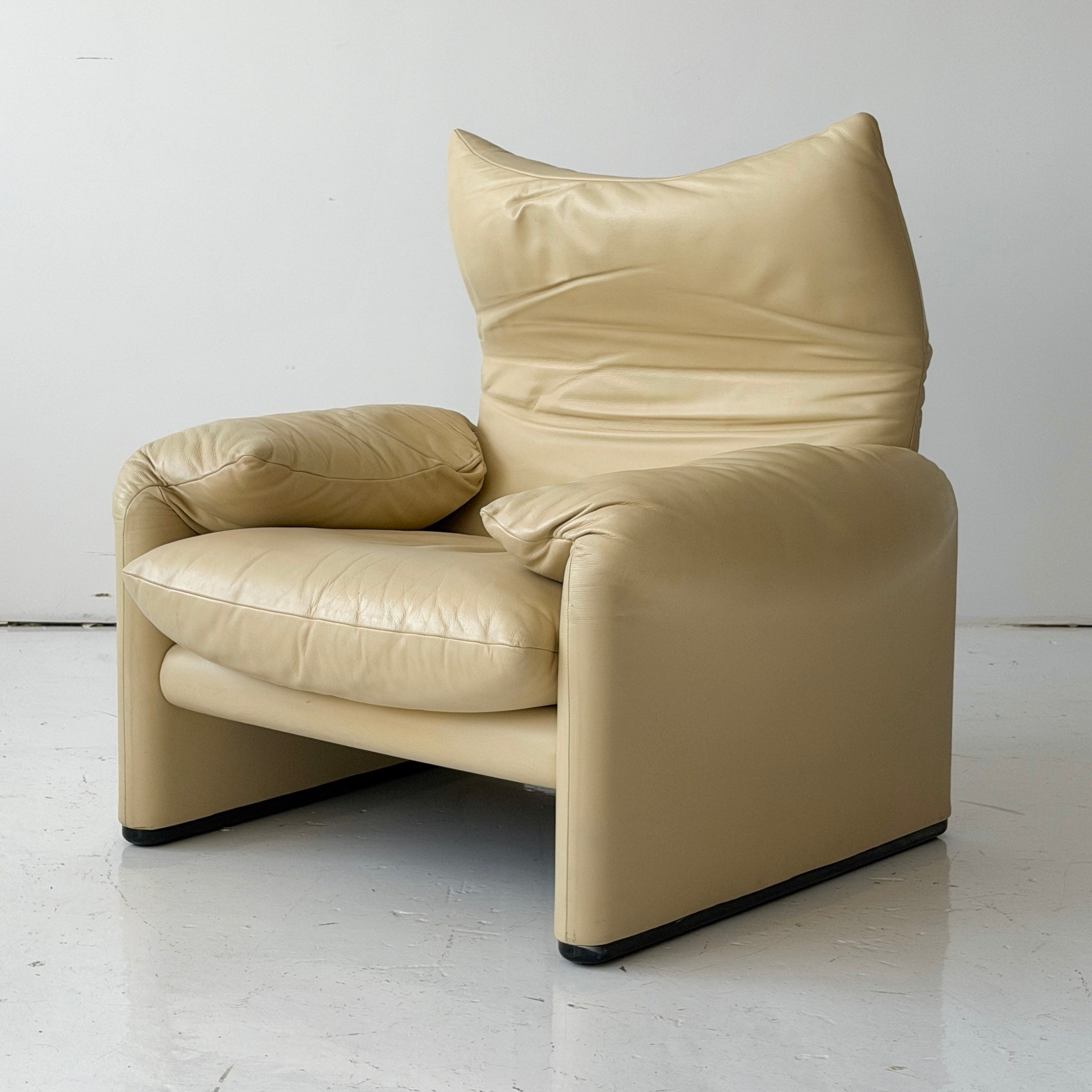 Leather Maralunga Chair by Vico Magistretti for Cassina