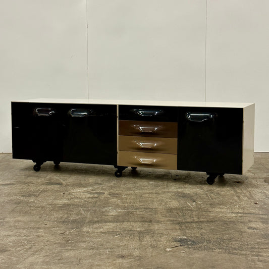 DF2000 Cabinet/Credenza by Raymond Loewy for Doubinsky Freres