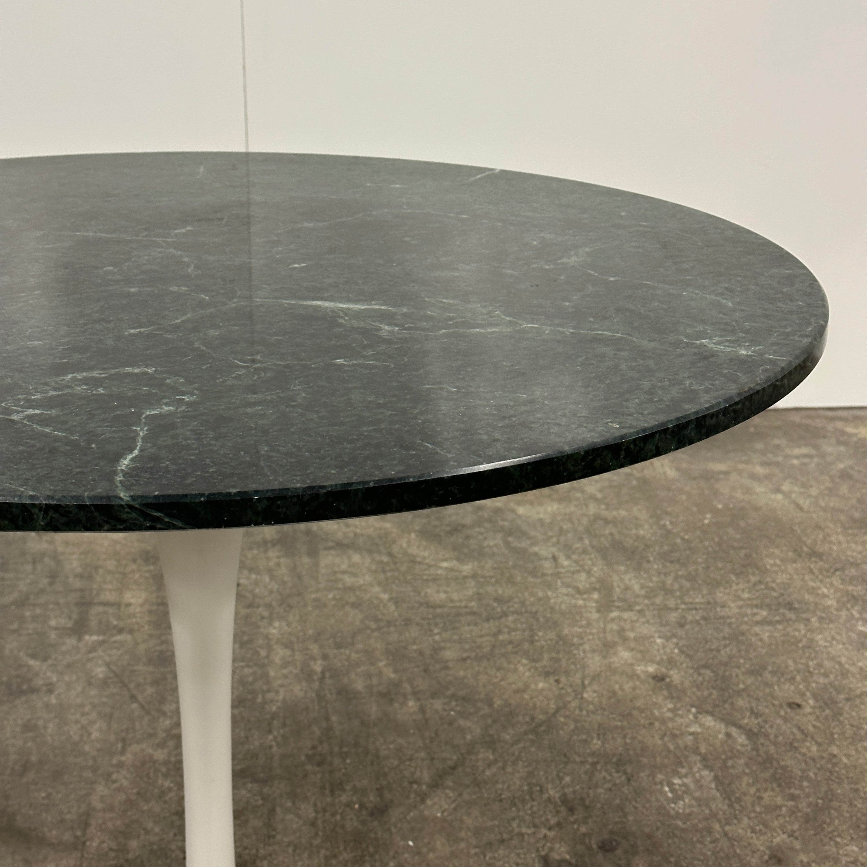 Green Marble Tulip Dining Table by Eero Saarinen for Knoll