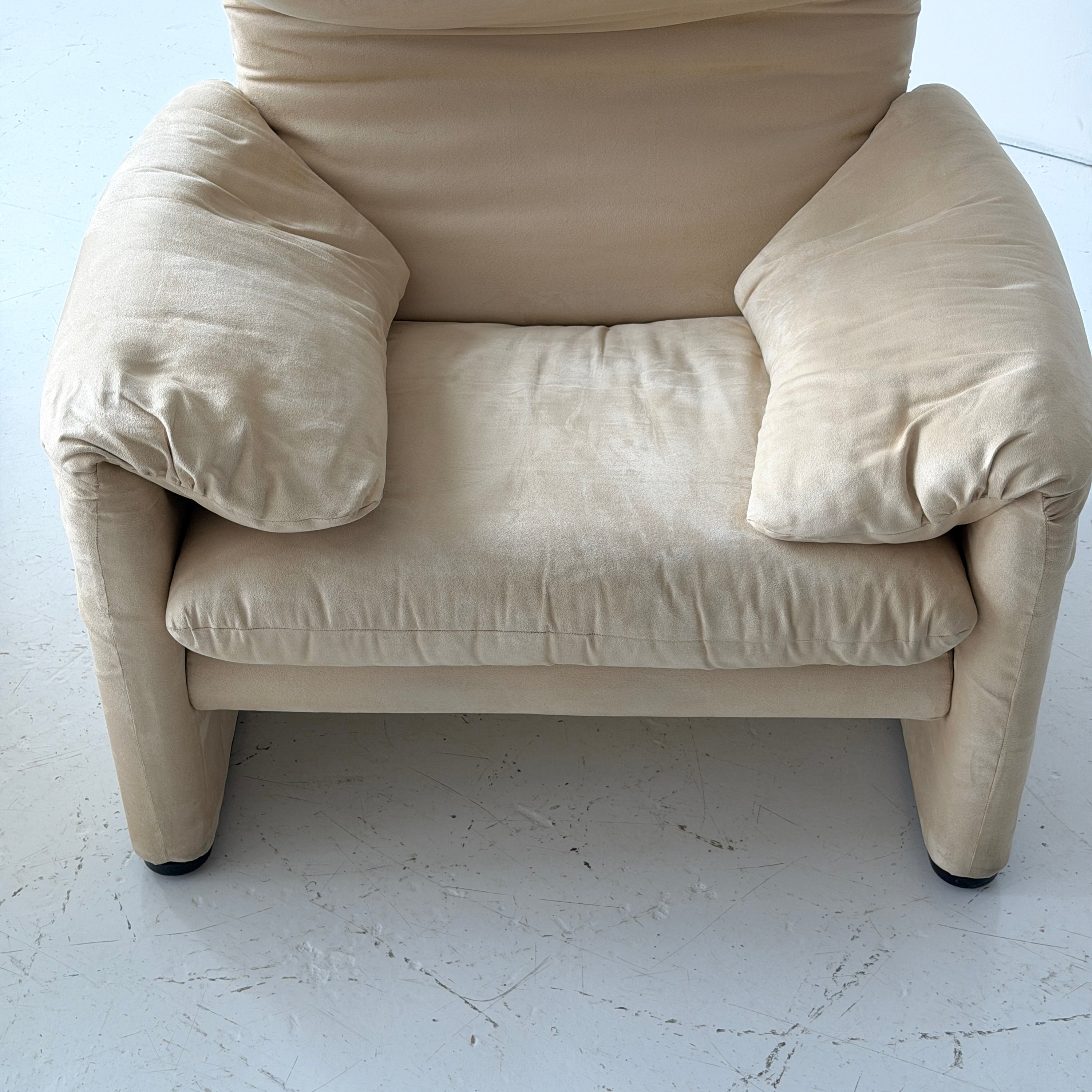 Maralunga Chairs by Vico Magistretti for Cassina