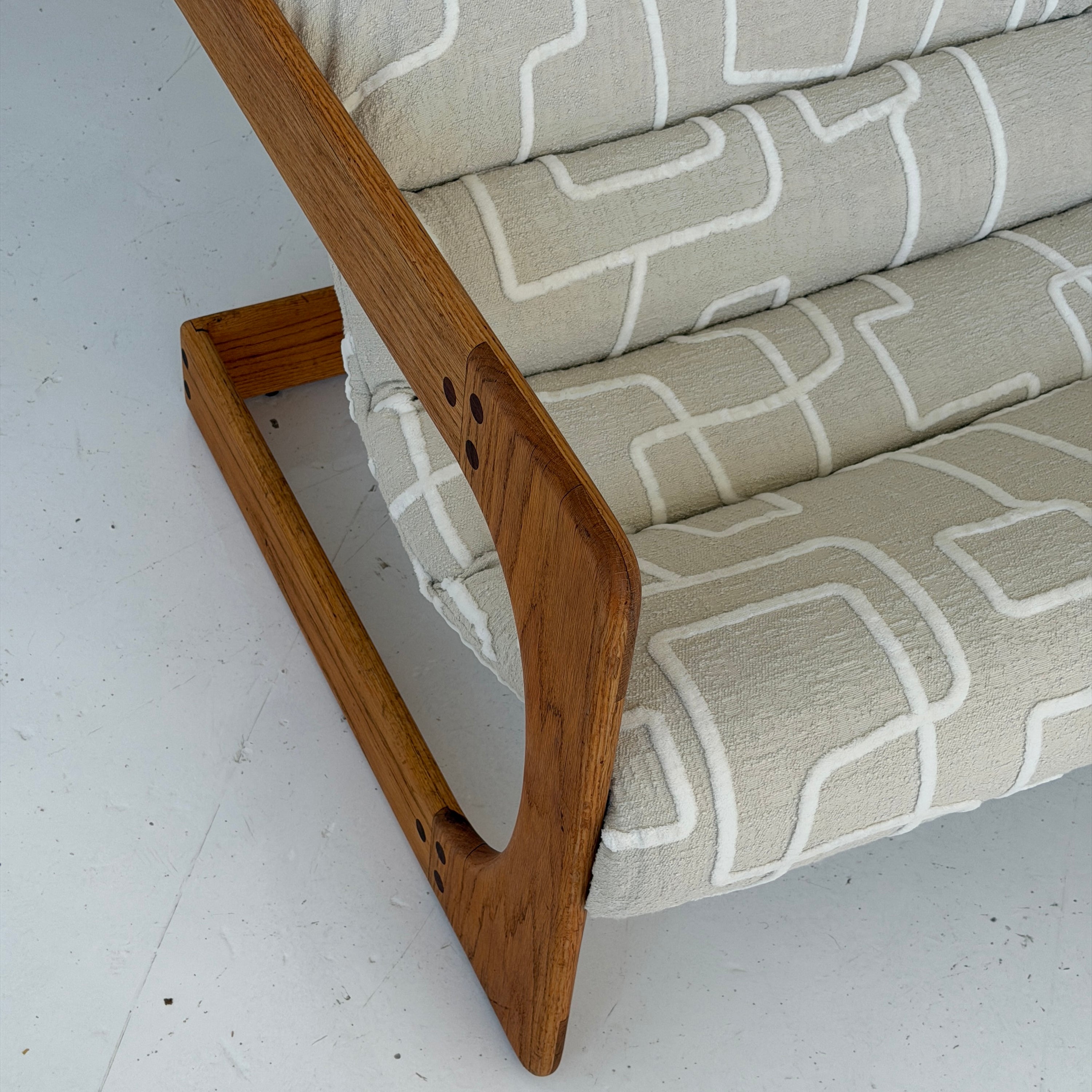 Brutalist Oak Settee by Lou Hodges
