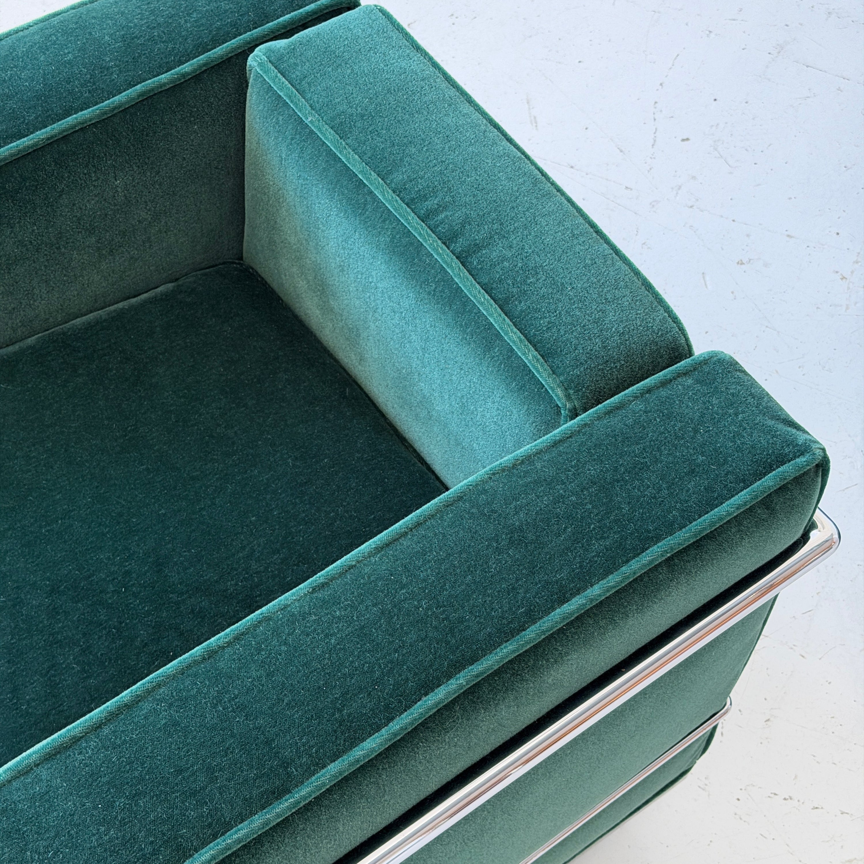 LC2 Petite Chairs by Le Corbusier, Pierre Jeanneret, and Charlotte Perriand for Cassina