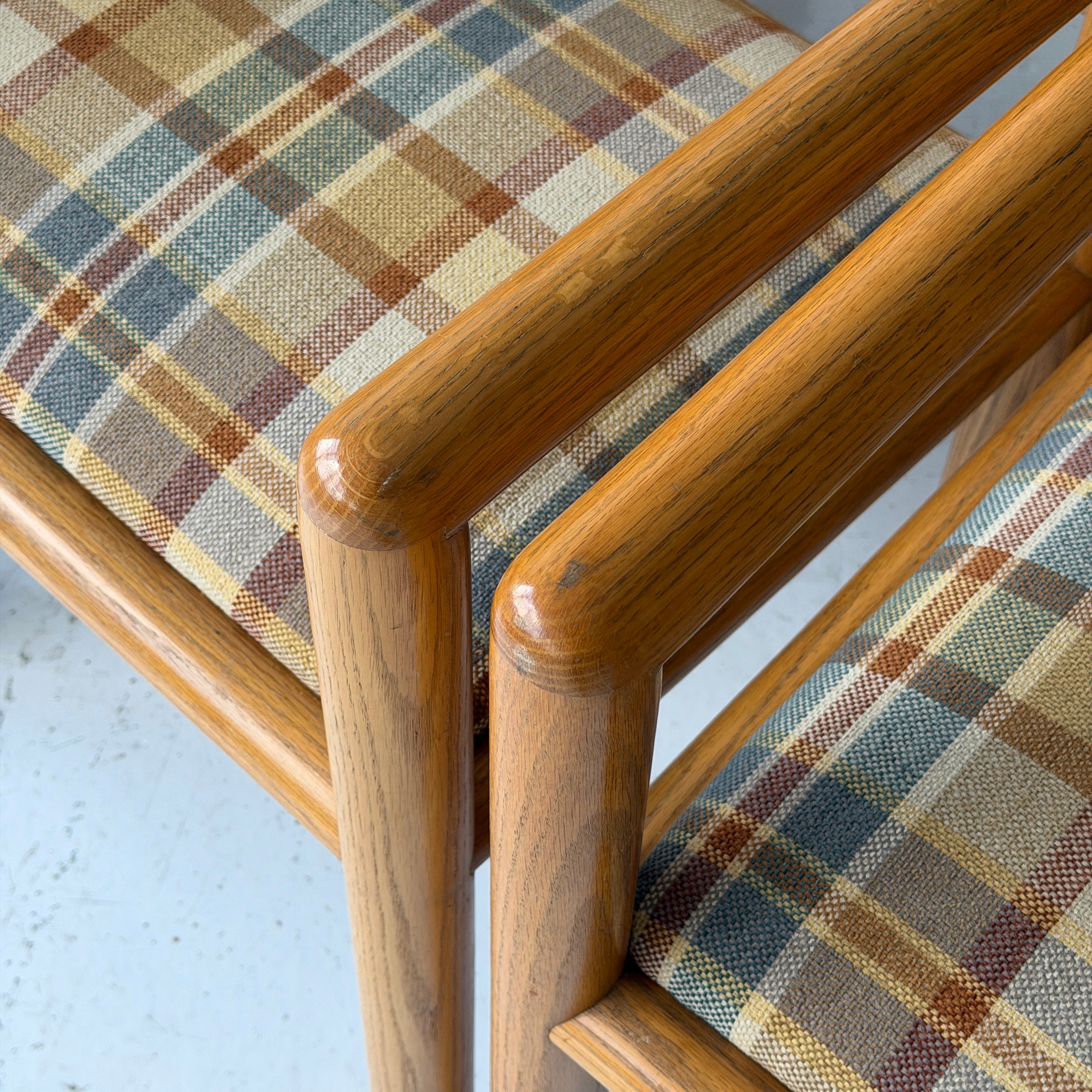 Acorn Chairs by Massimo Vignelli in Plaid