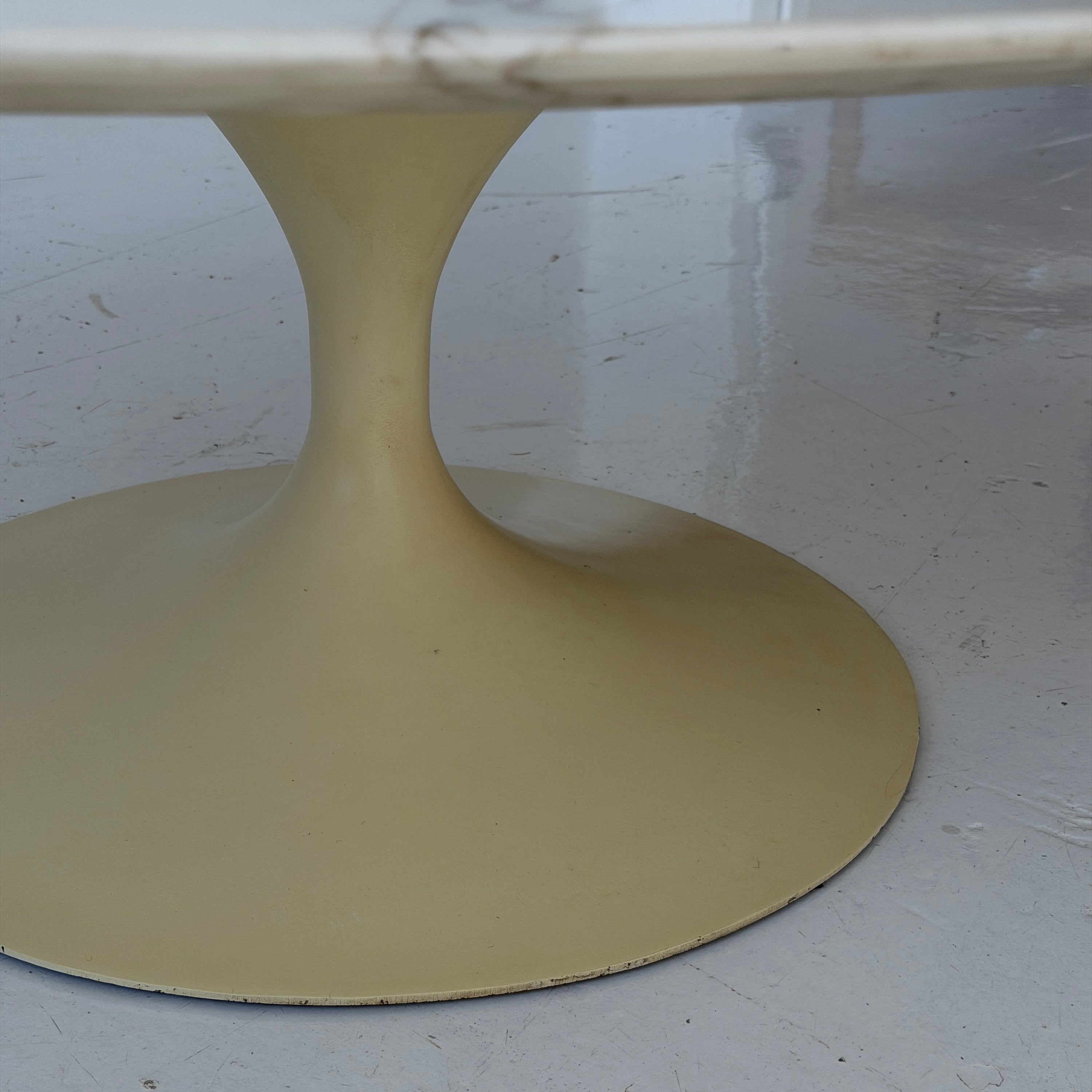 Marble Oval Tulip Coffee Table by Eero Saarinen for Knoll