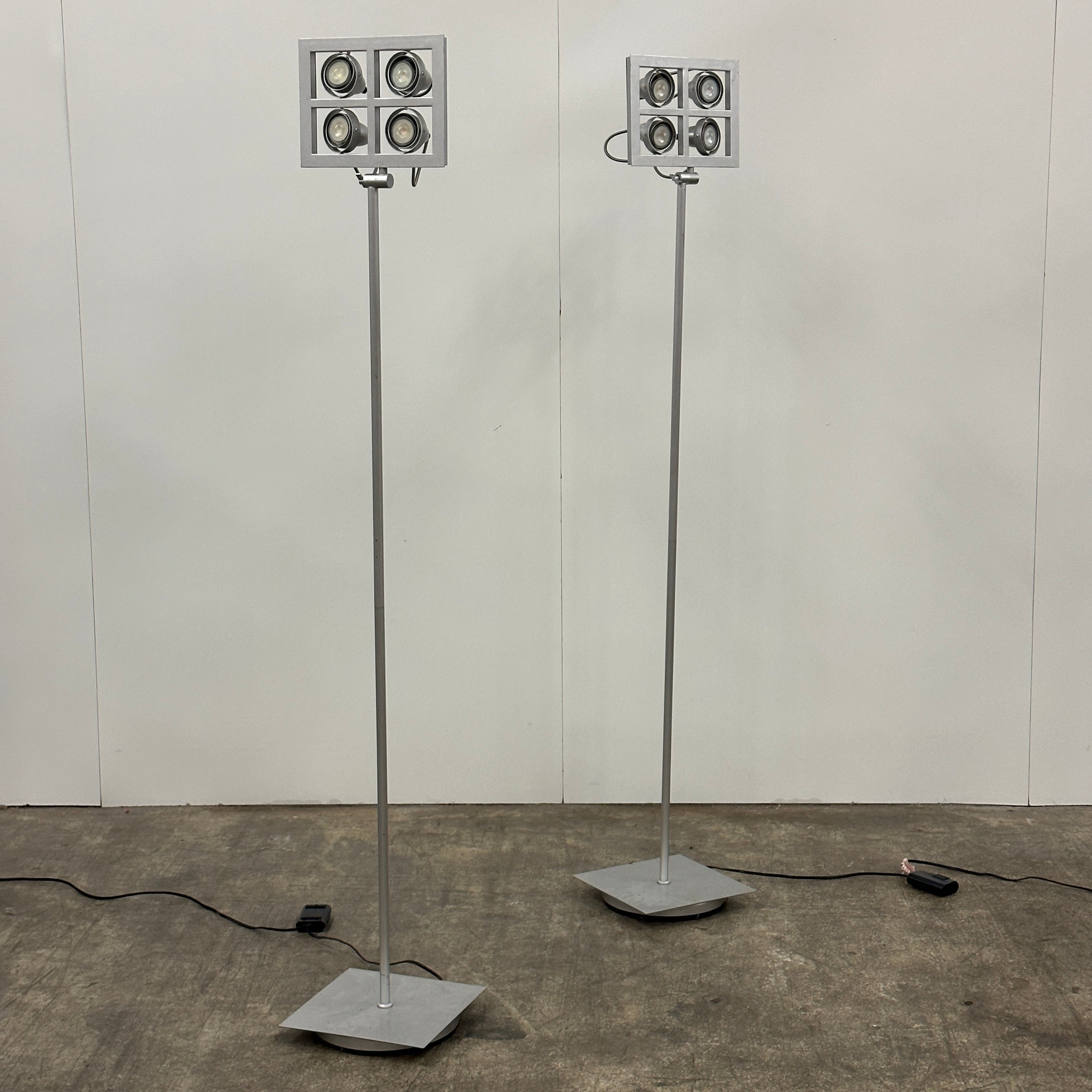 Metal Stage Floor Lamps