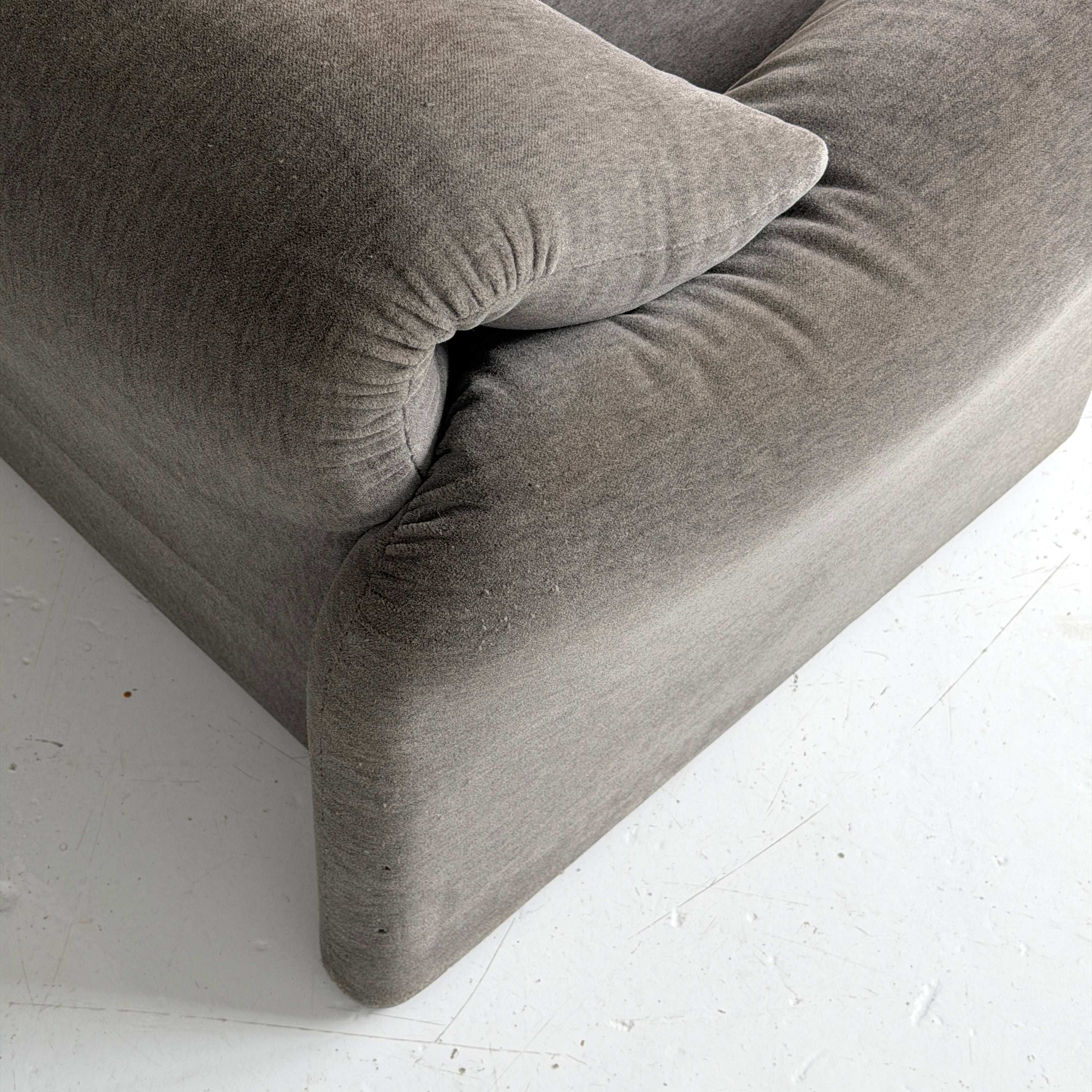 Maralunga Sofa by Vico Magistretti for Cassina