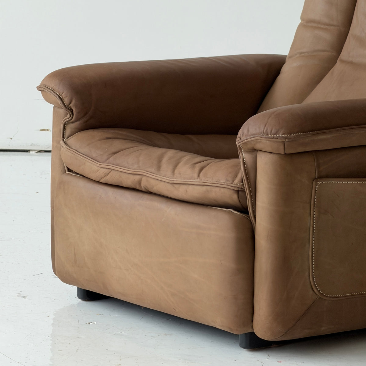 DS-50 Leather Lounge Chair by De Sede