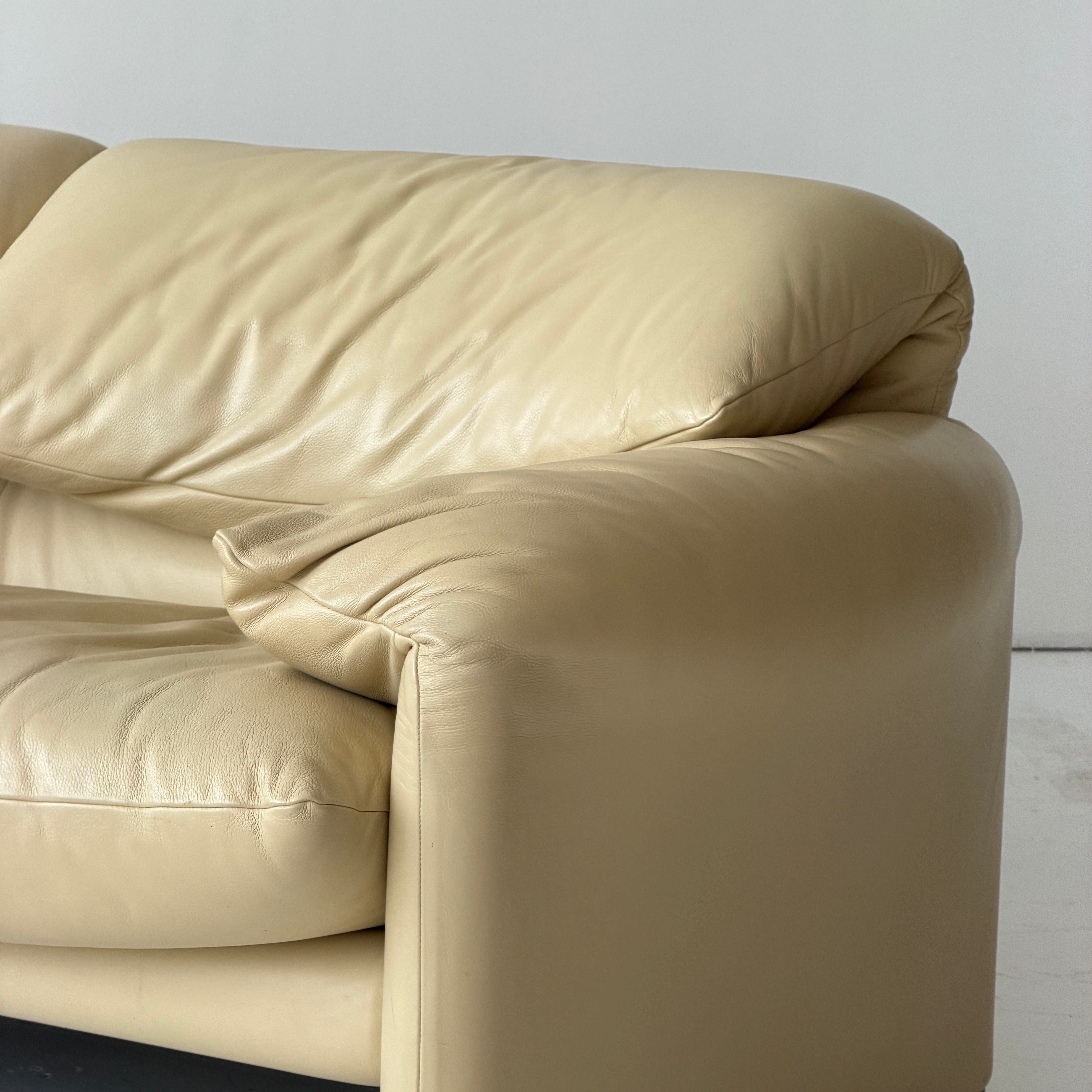 cassina – spotexclamationpoint