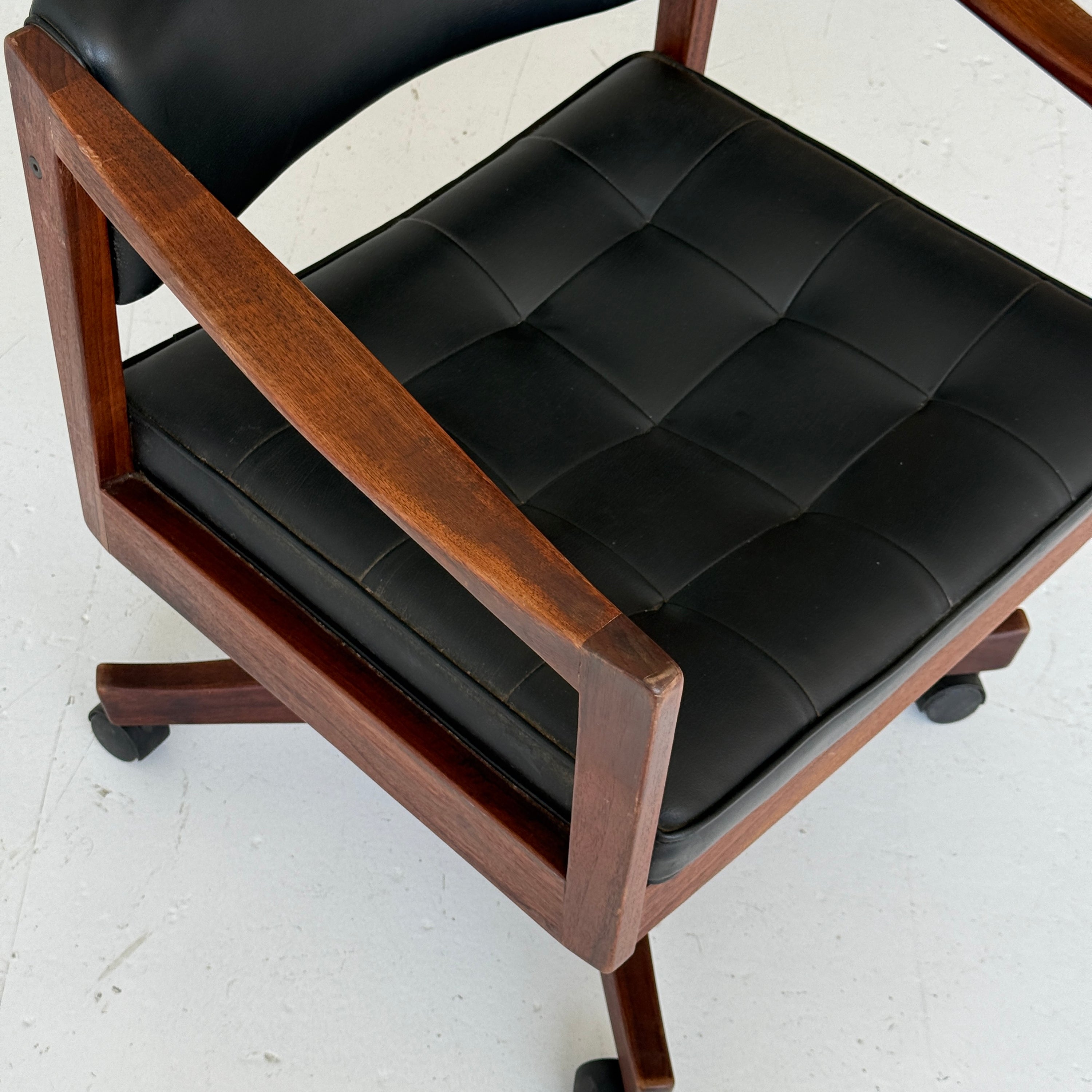 Model 1170 Desk Walnut Desk Chair by Edward Wormley for Dunbar