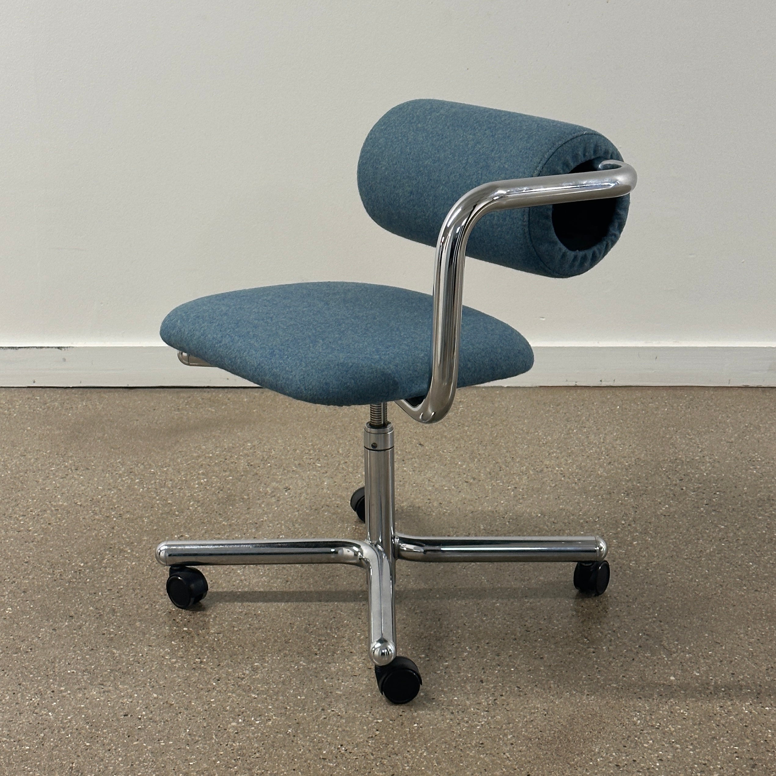 herman miller ハーマンミラー Rollback Chair Rollback Chair by Ray Wilkes for Herman Miller – spotexclamationpoint