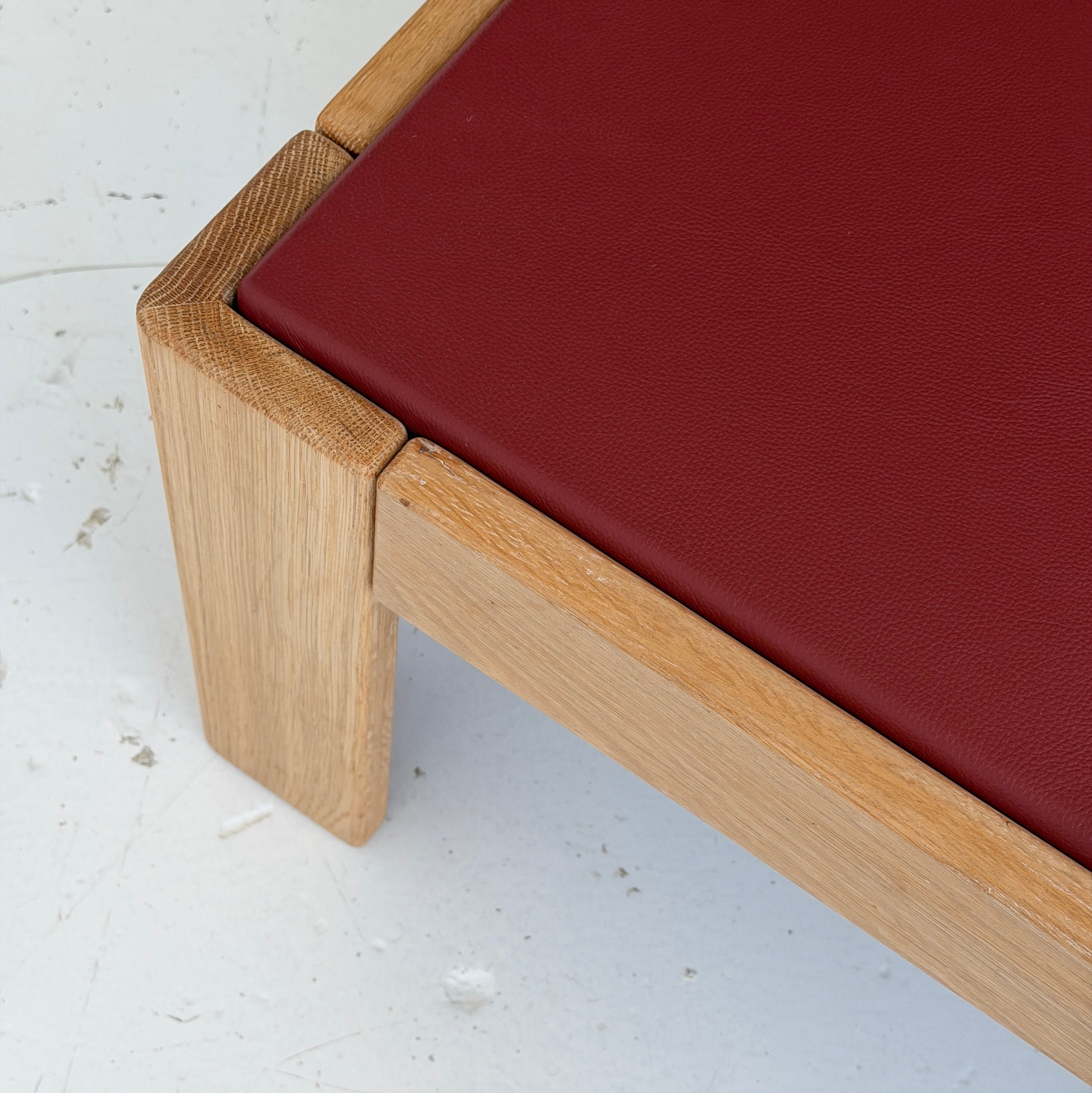 Oak/Leather Coffee Table by Jim Eldon for Knoll