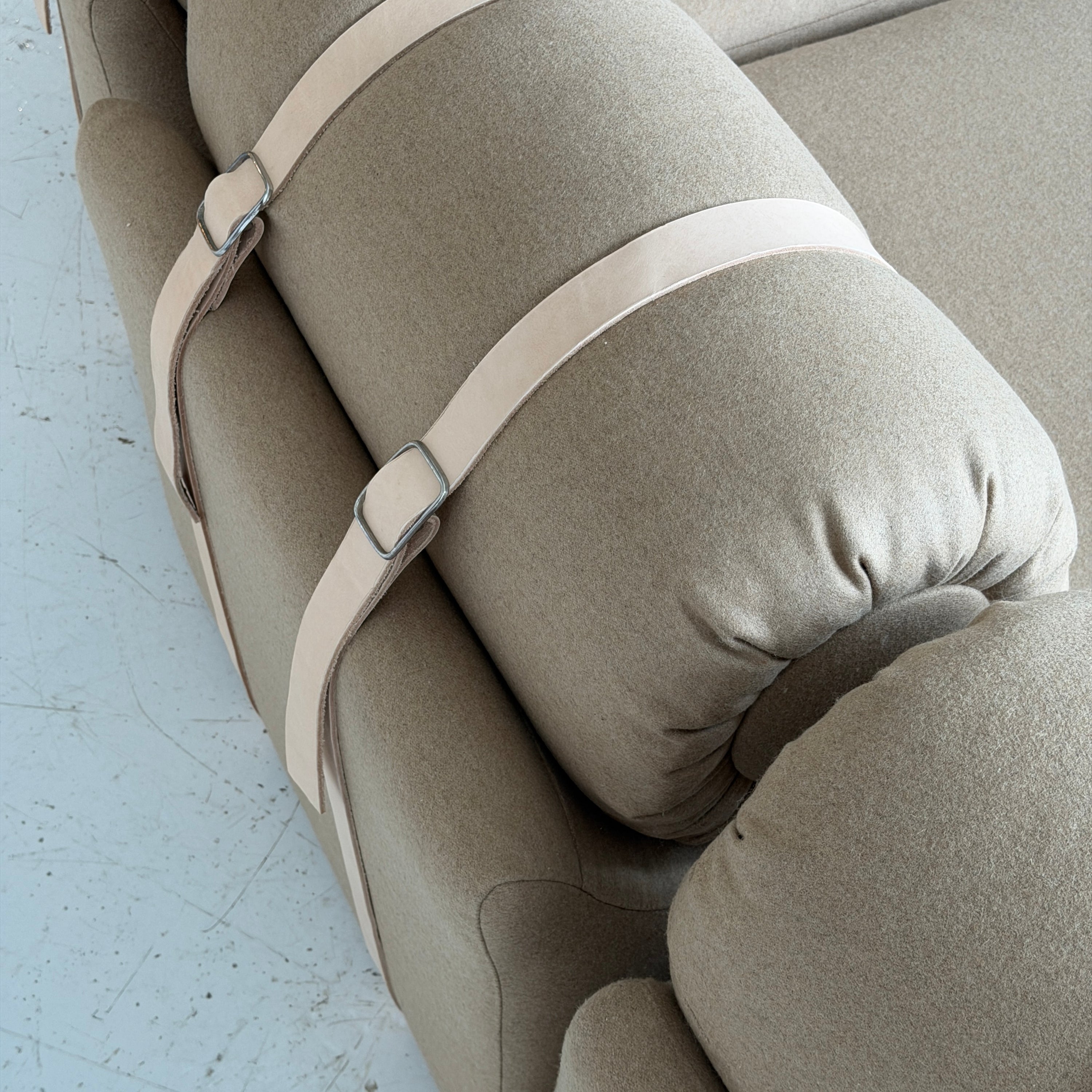 Swany Sofa by Hugues Steiner for Steiner