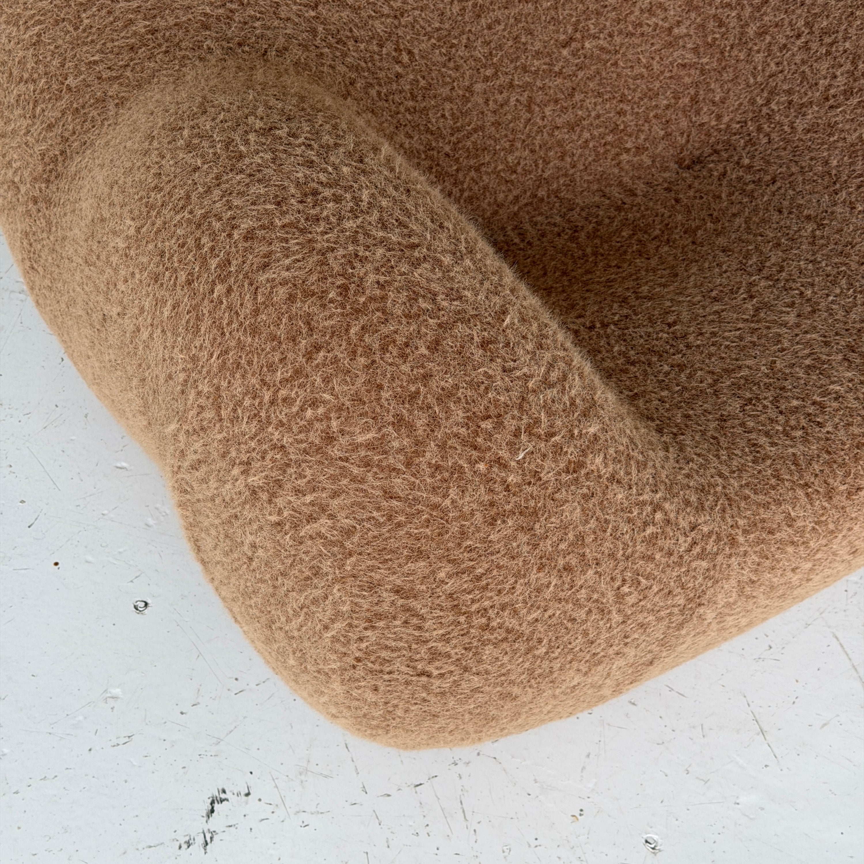 Up7 La Mamma Chair by Gaetano Pesce for B&B Italia