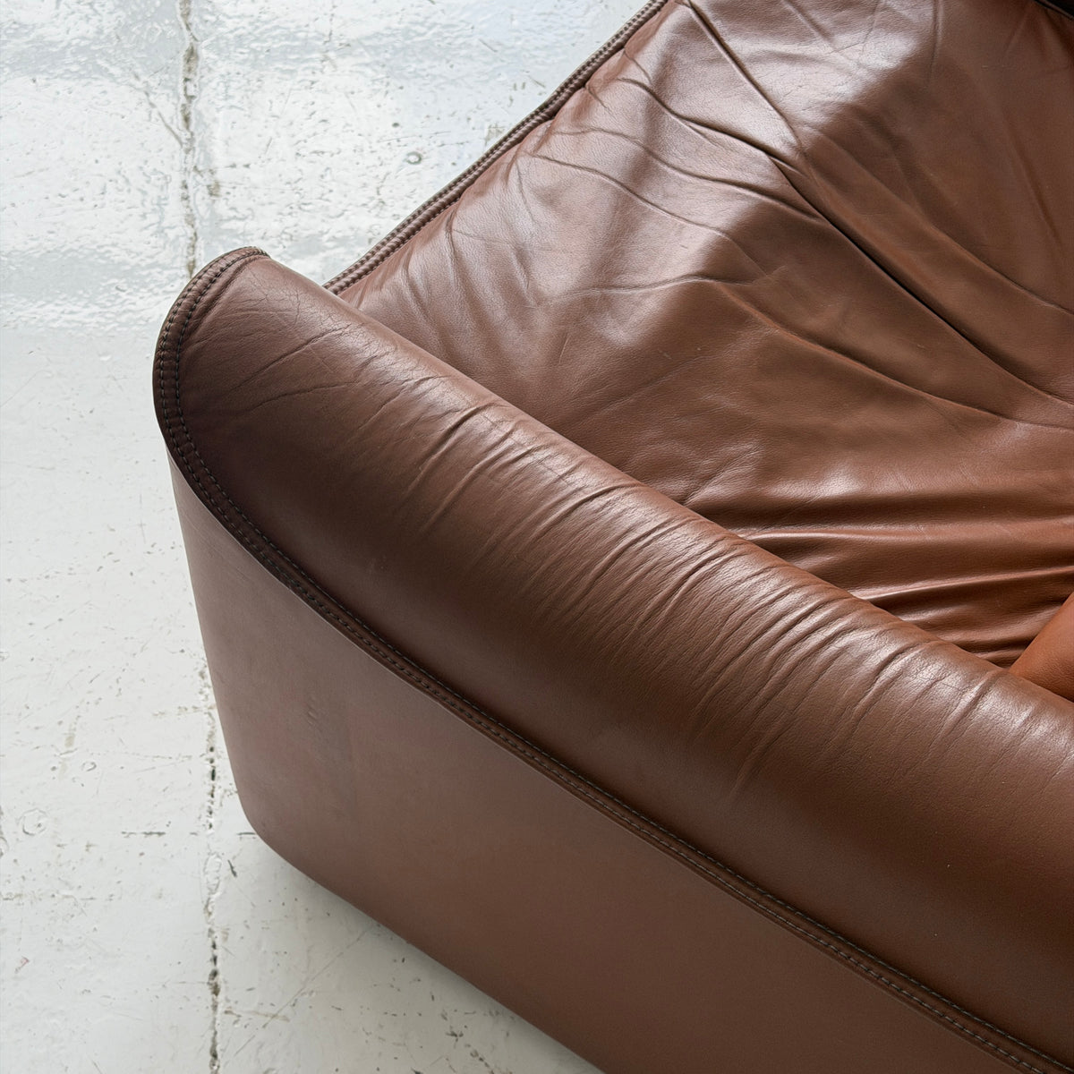 Italian Full Grain Leather Lounge Chair