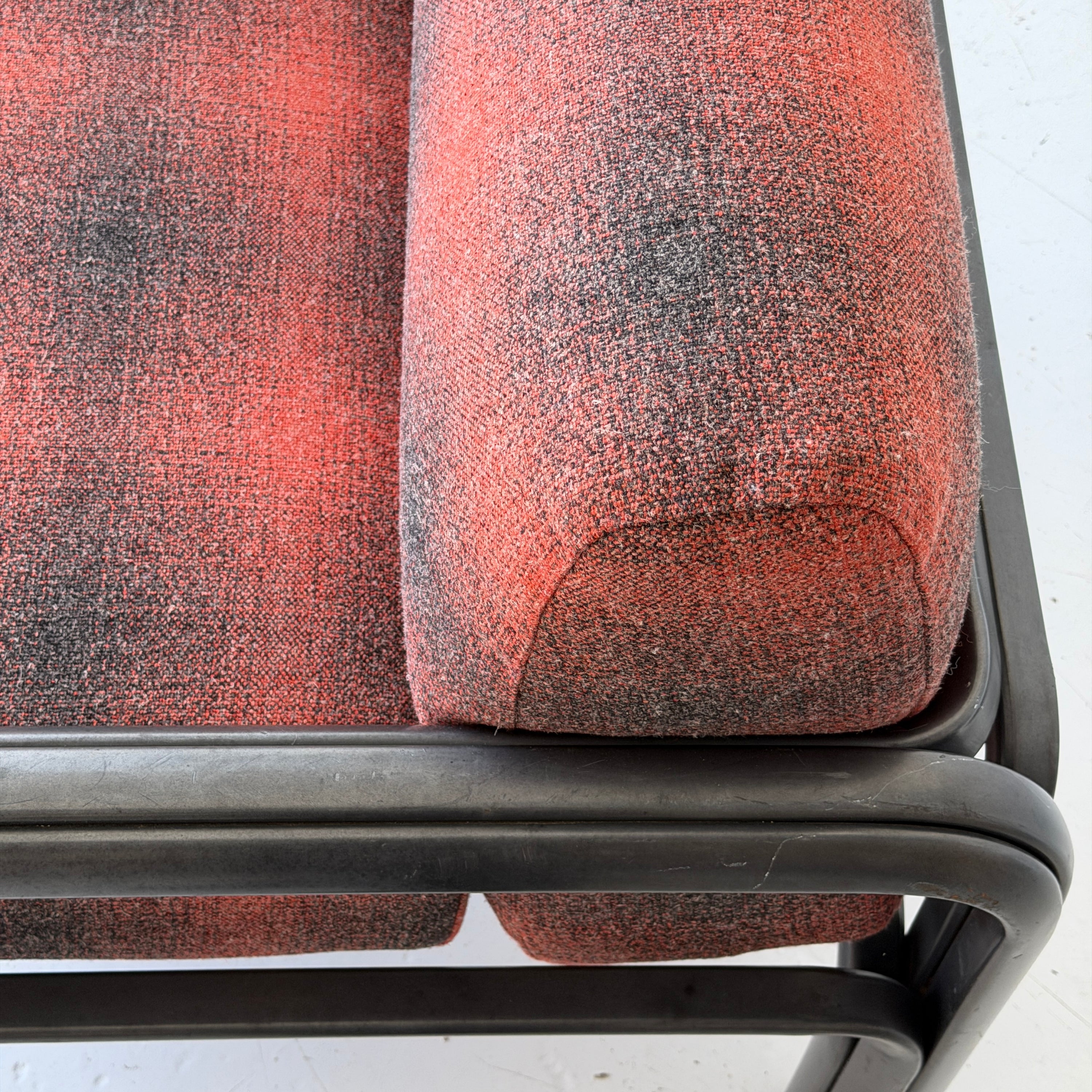 Orsay Lounge Chair by Gae Aulenti for Knoll