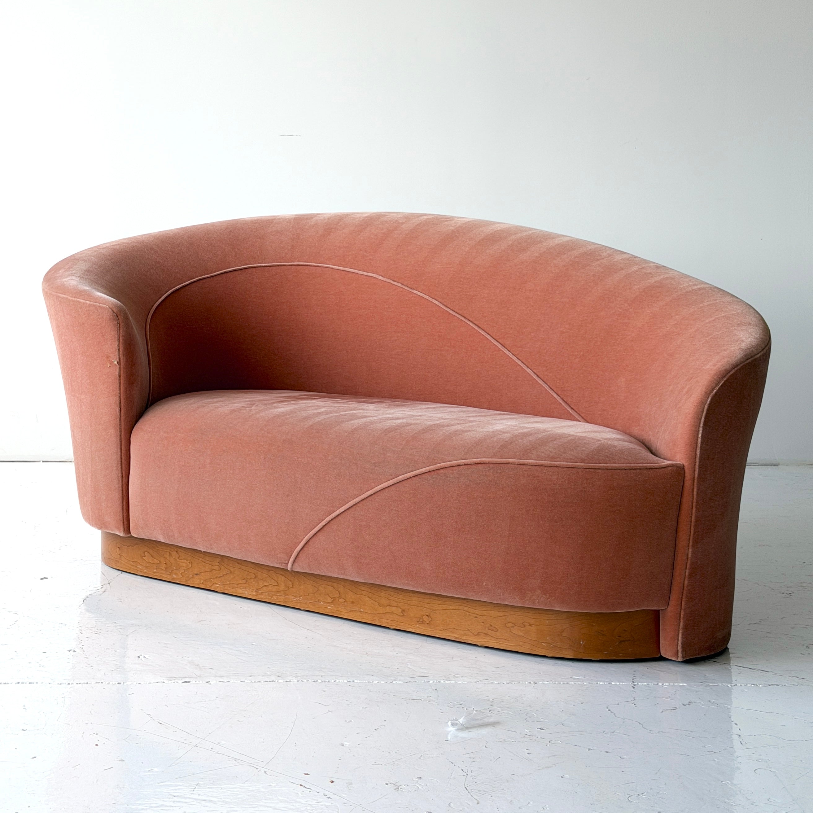 Postmodern Mohair Lounge Chaise