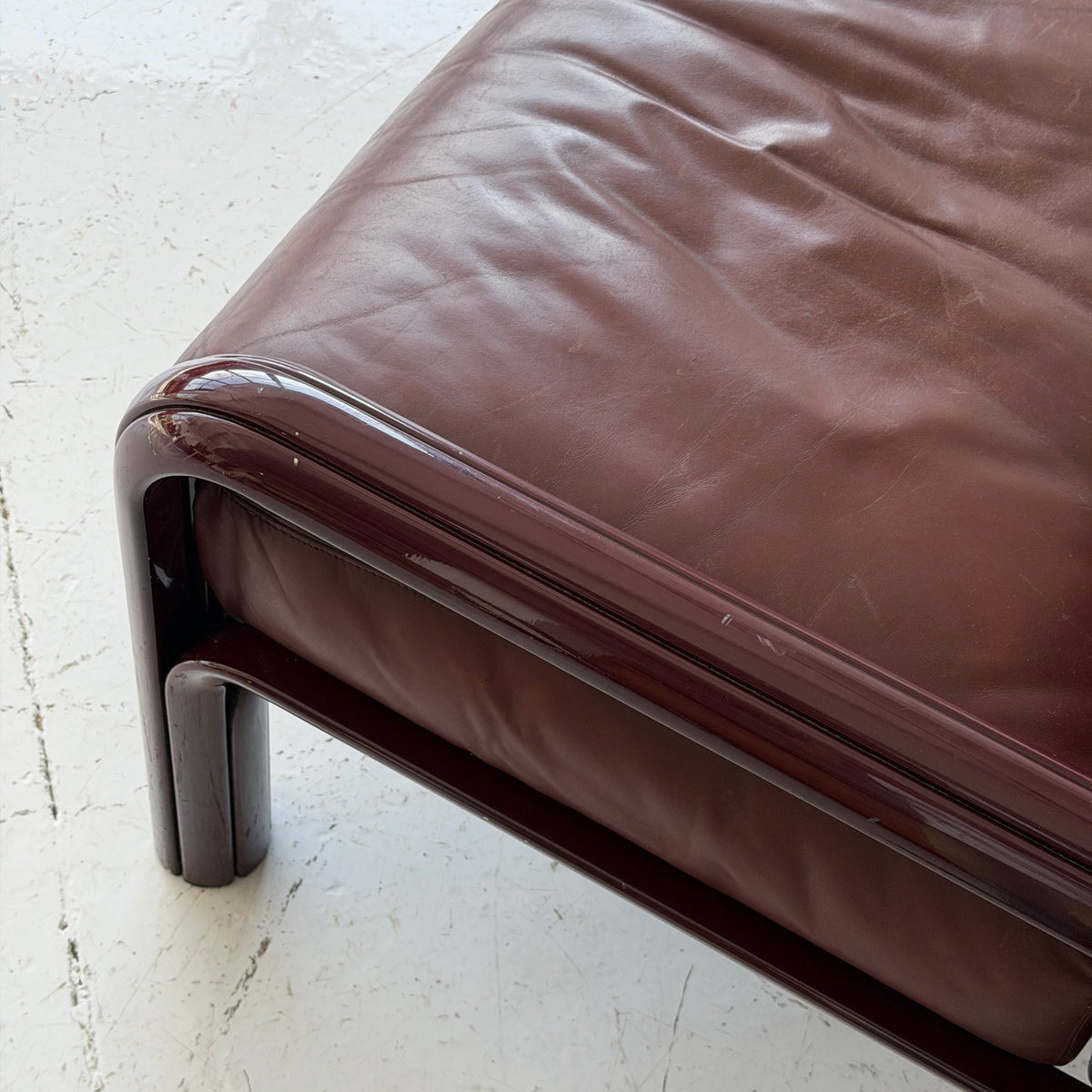 Orsay Settee by Gae Aulenti for Knoll