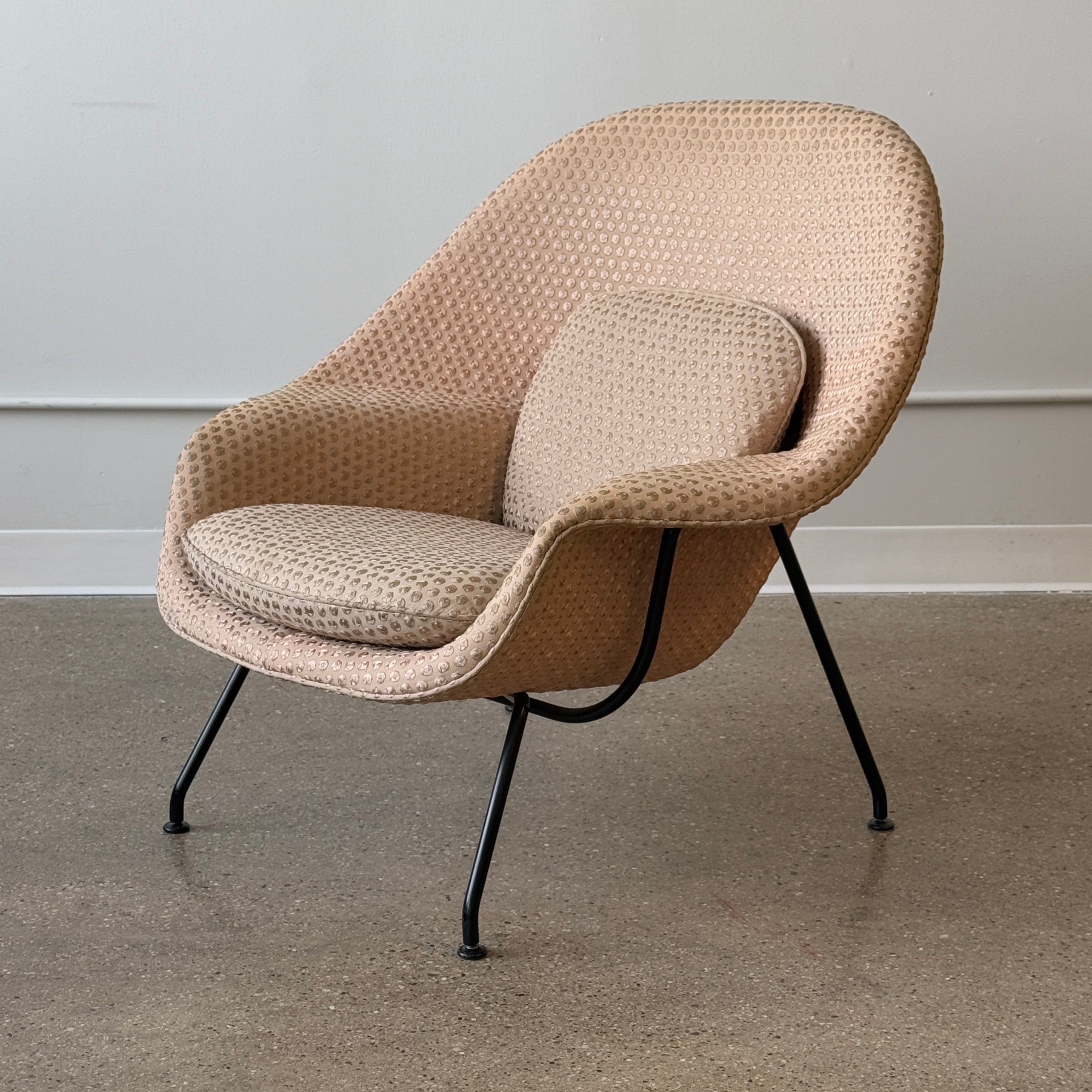 Womb Chair by Eero Saarinen for Knoll