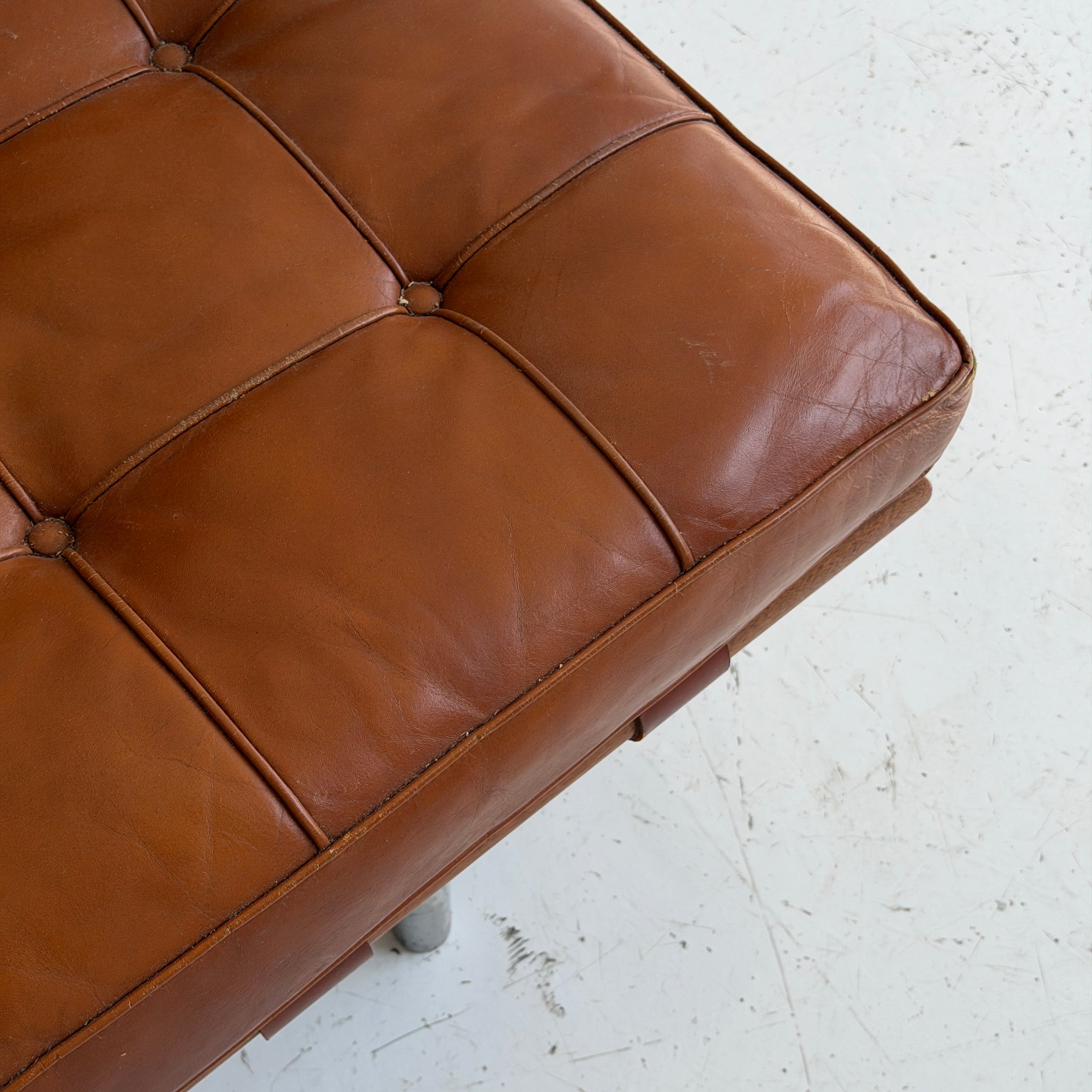Barcelona Daybed by Mies Van Der Rohe for Knoll Associates