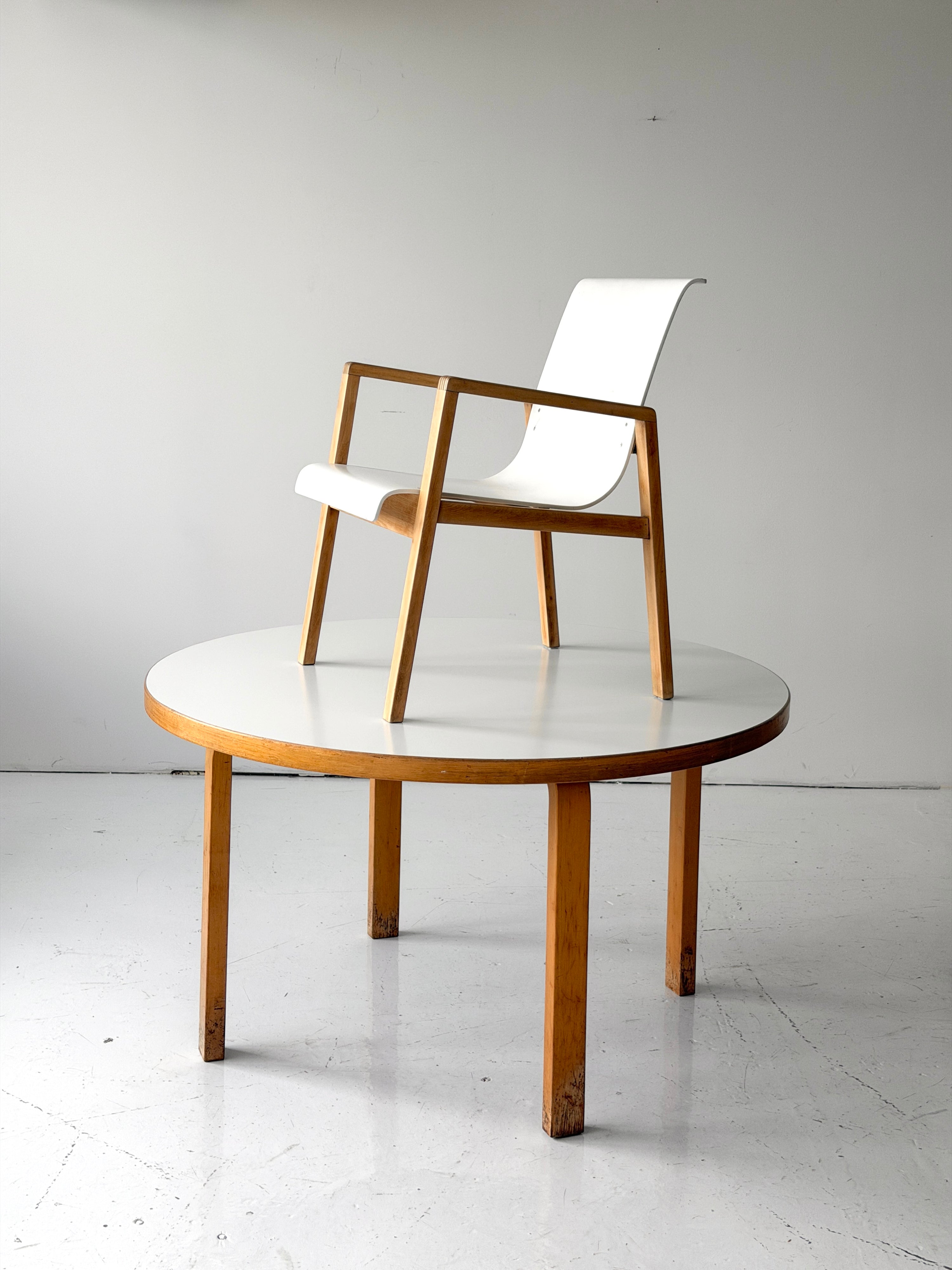 Model 91 White Dining Table by Alvar Aalto for Artek