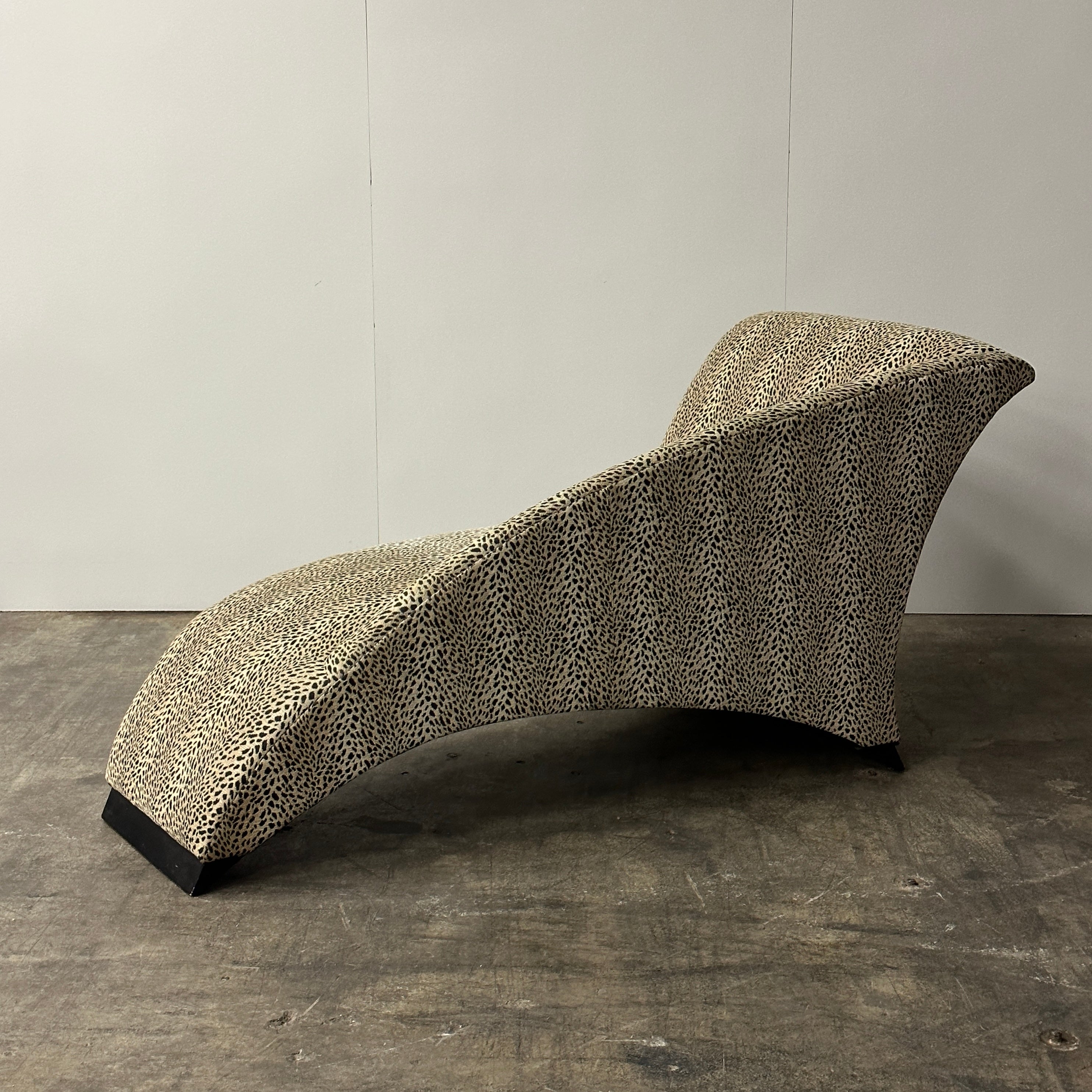 Marilyn Chaise by Vladimir Kagan for Directional