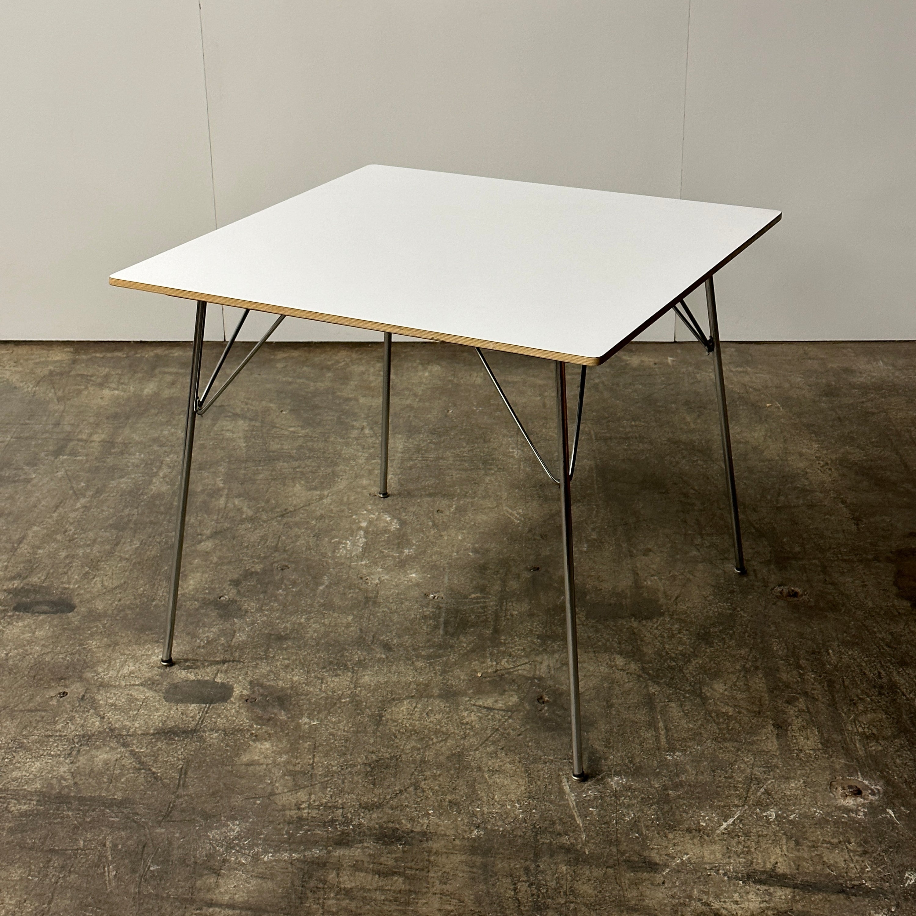 Case Study Dining Table by Modernica