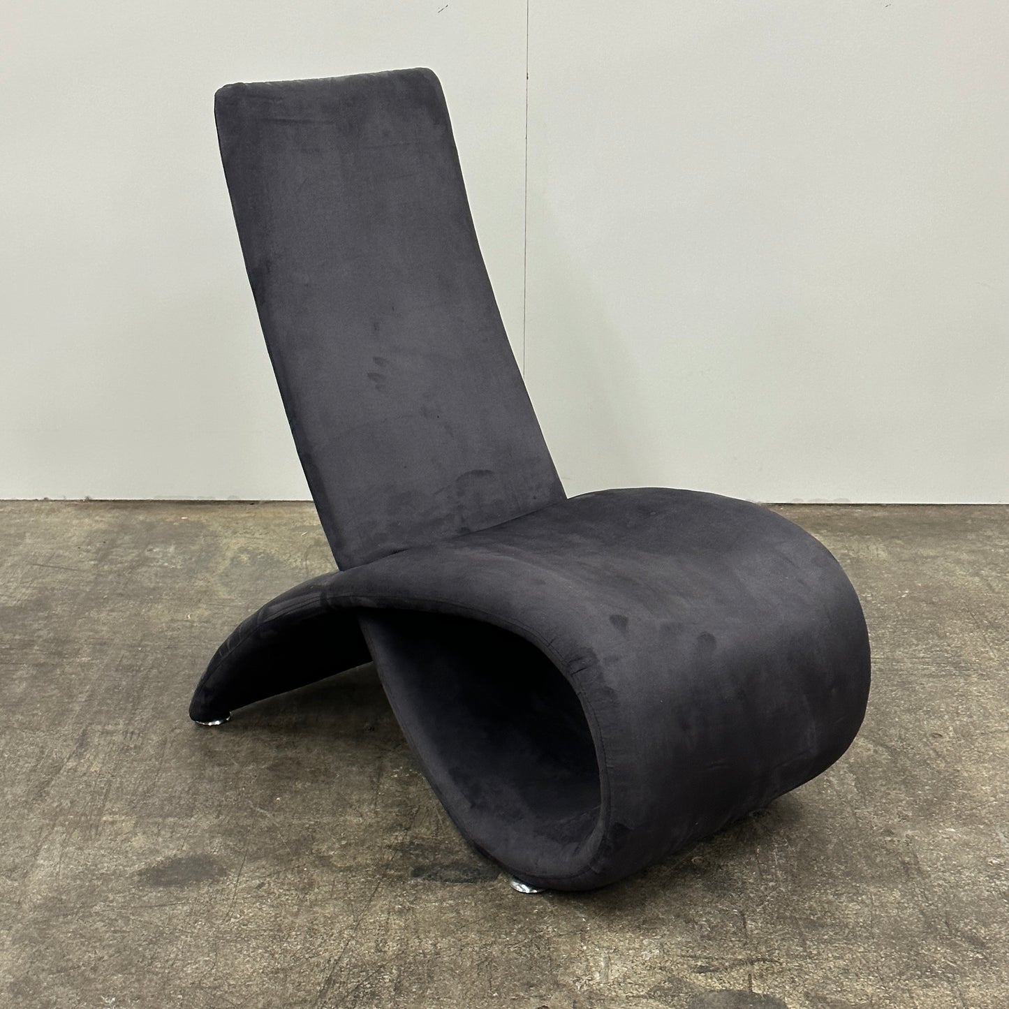 Postmodern Swirl Chair