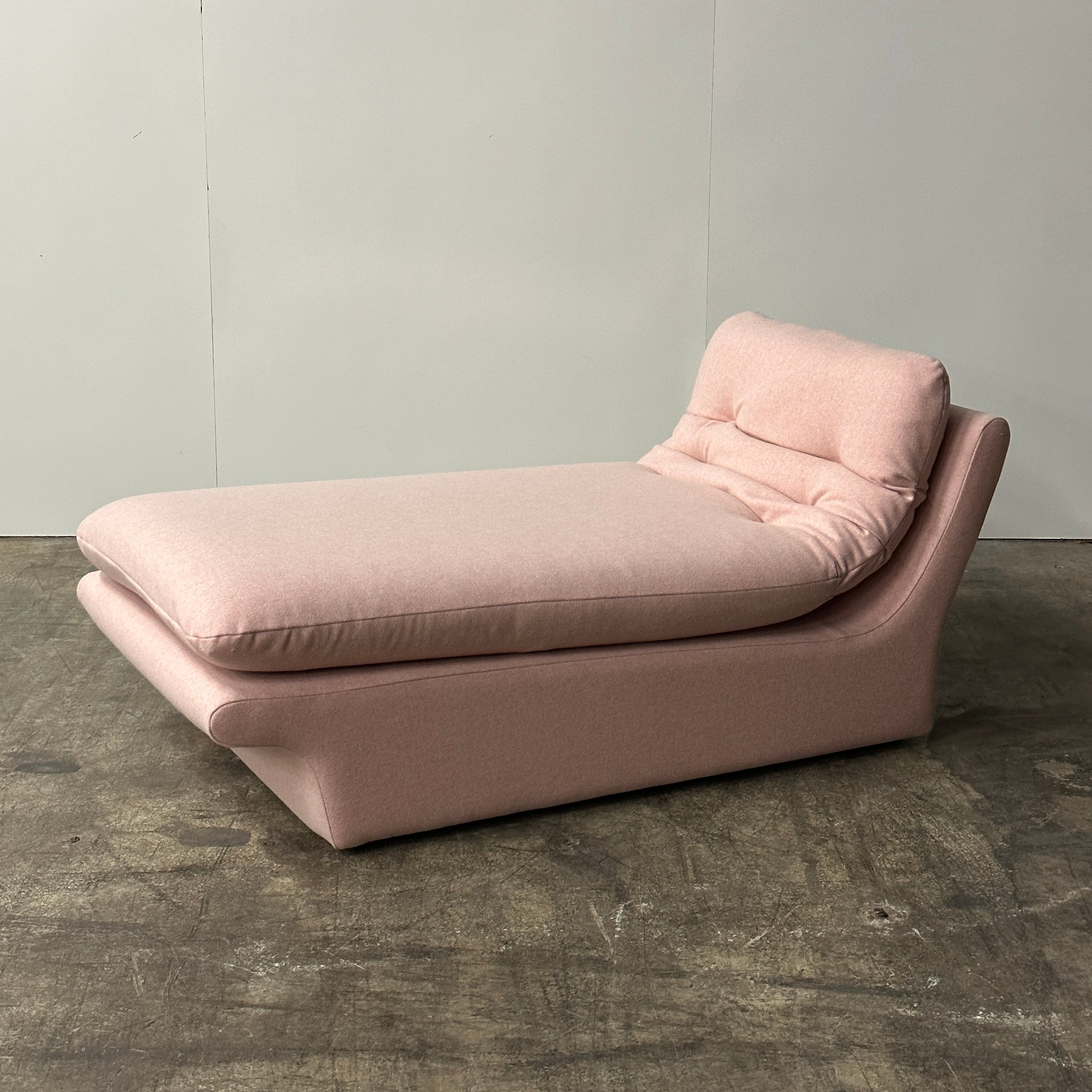 Pink Postmodern Chaise by Preview