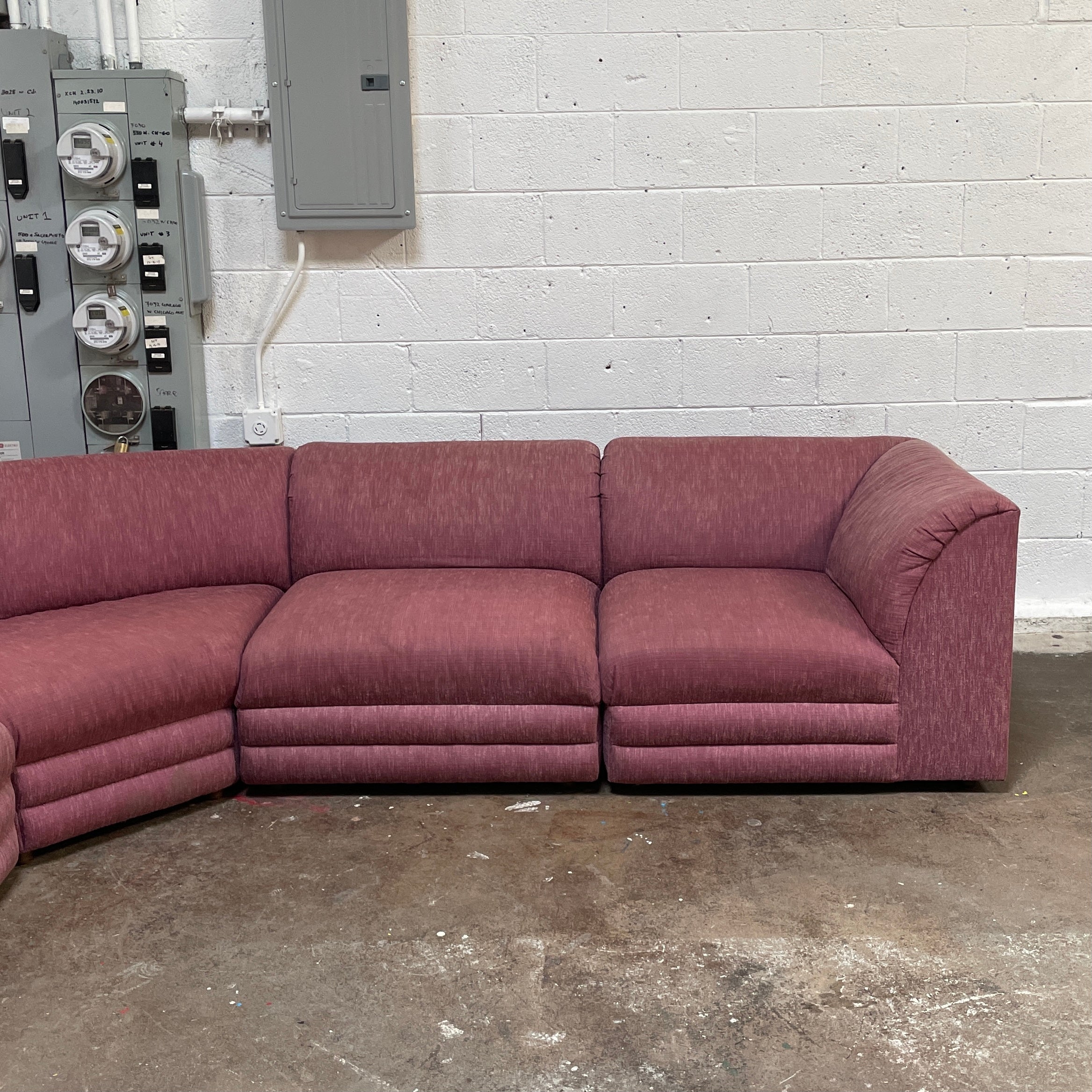 5-Piece Ribbed Sectional in Mauve