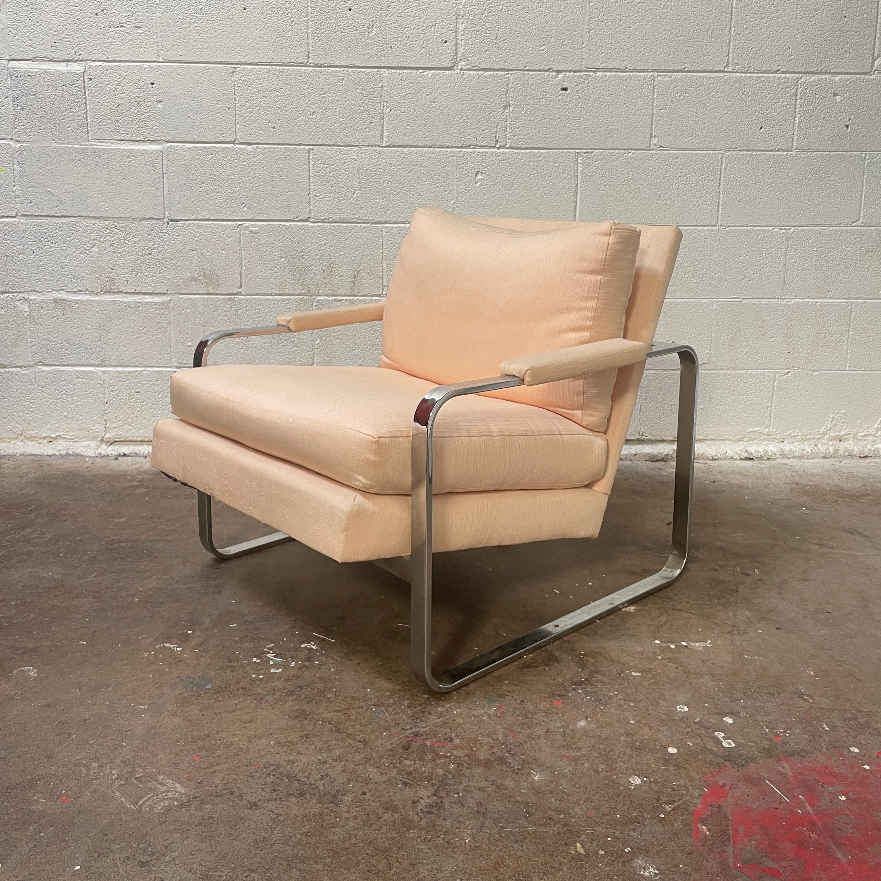 Chrome Flatbar Upholstered Lounge Chair