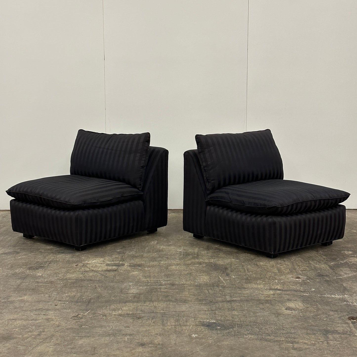 Postmodern Modular Slipper Chairs/Loveseat